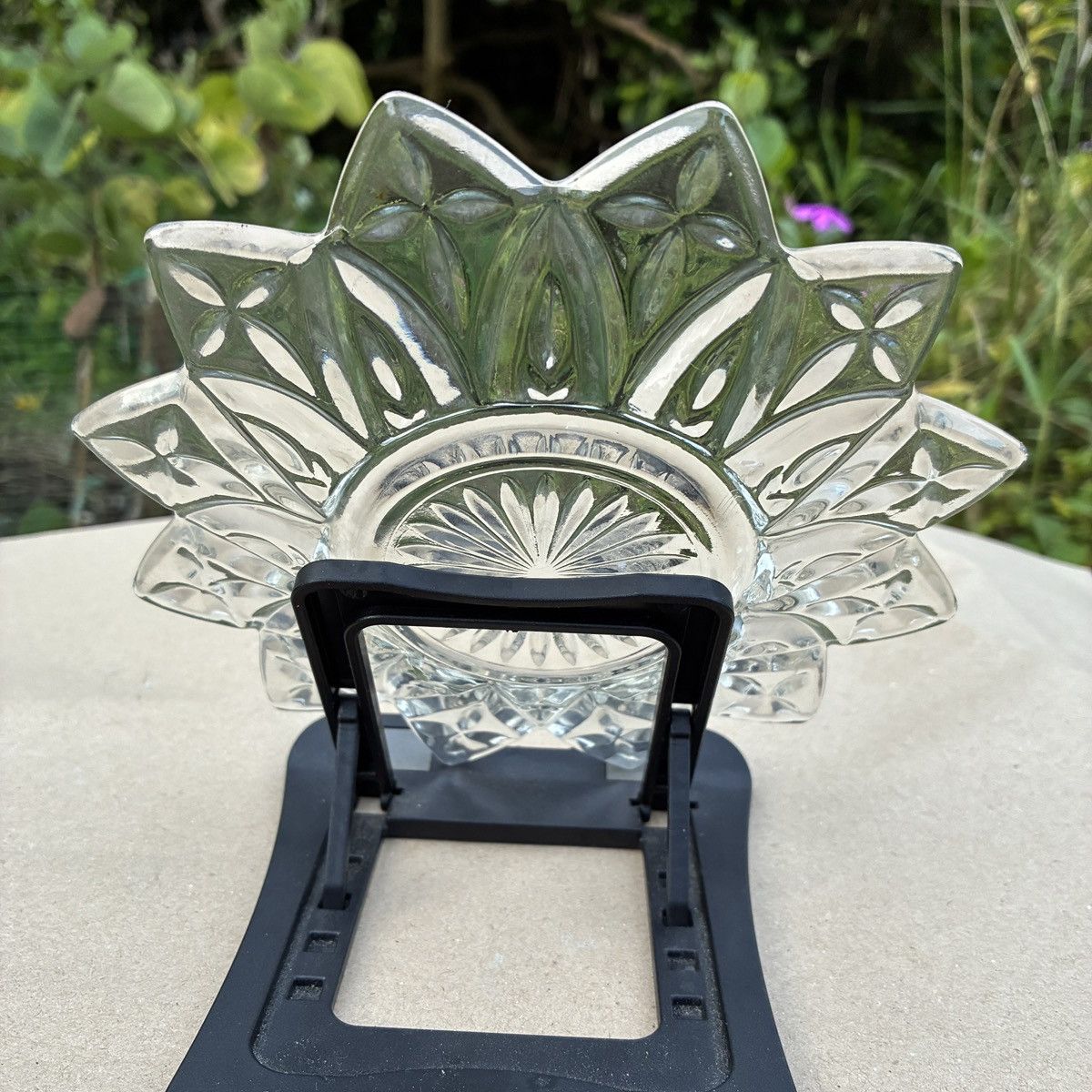Vintage Federal Clear Pressed Glass Dish Flower Petal Candy Dish Size ONE SIZE - 4 Thumbnail
