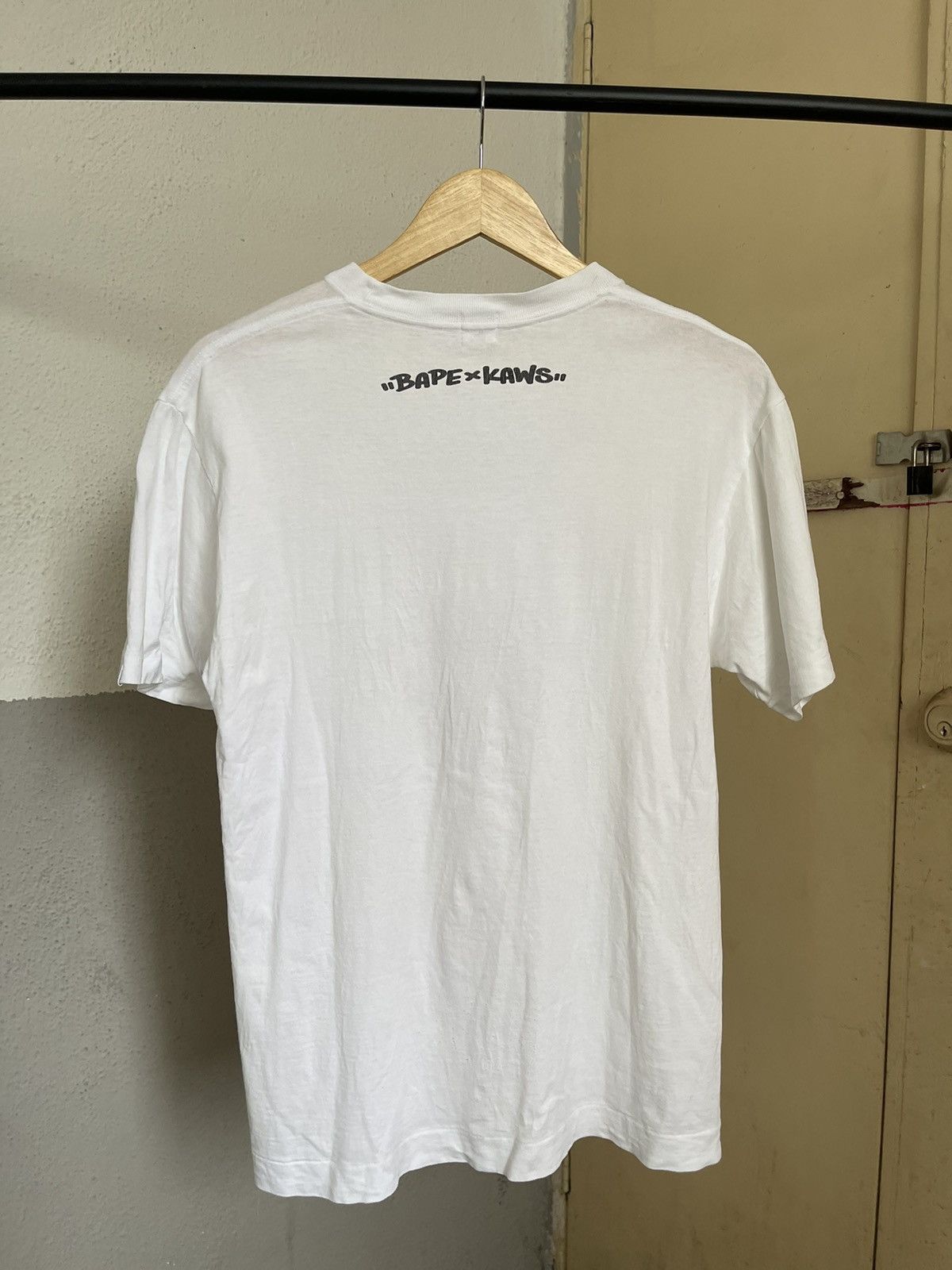 Bape × Kaws Bape Baby Milo x Kaws T Shirt Size US M / EU 48-50 / 2 - 2 Thumbnail