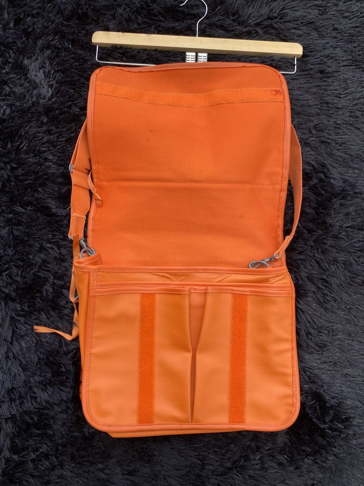 Porter A.P.C Yoshida Luggage Label Shoulder Bag Orange Color Size ONE SIZE - 10 Thumbnail