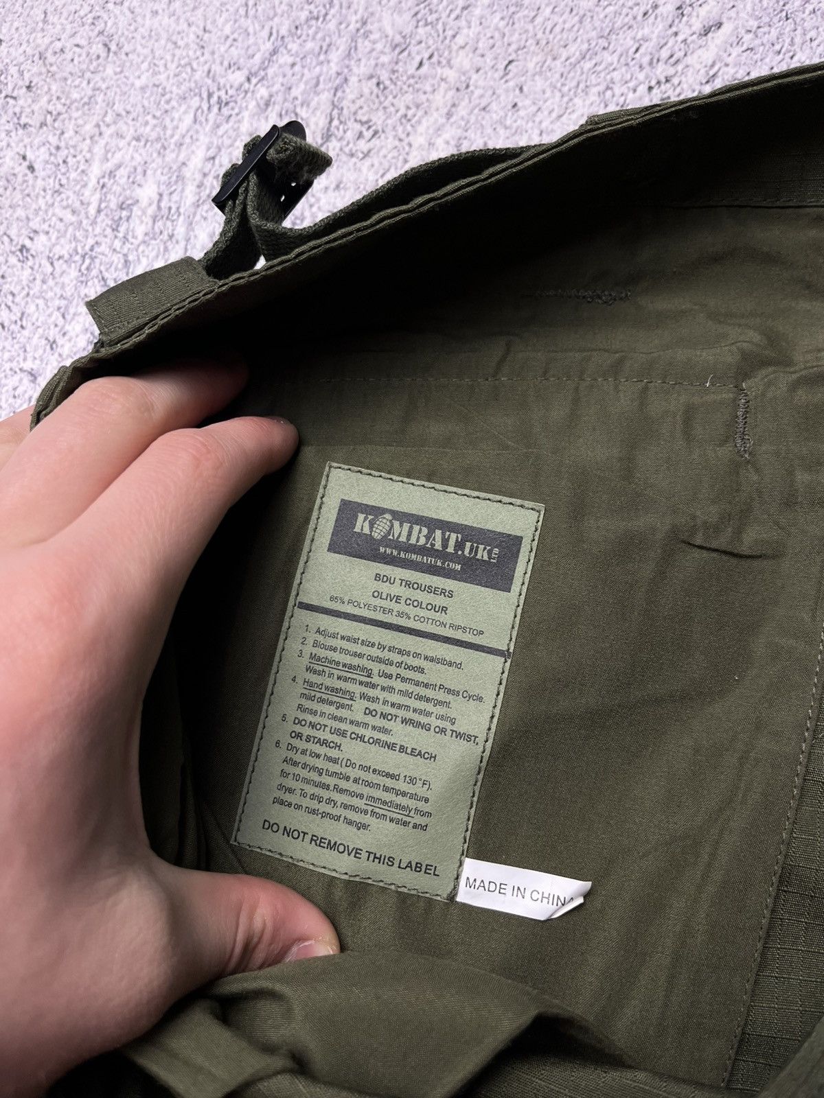 Japanese Brand RARE VINTAGE FADED STREETWEAR CAMO CARGO PANTS Y2K Size US 36 / EU 52 - 11 Thumbnail