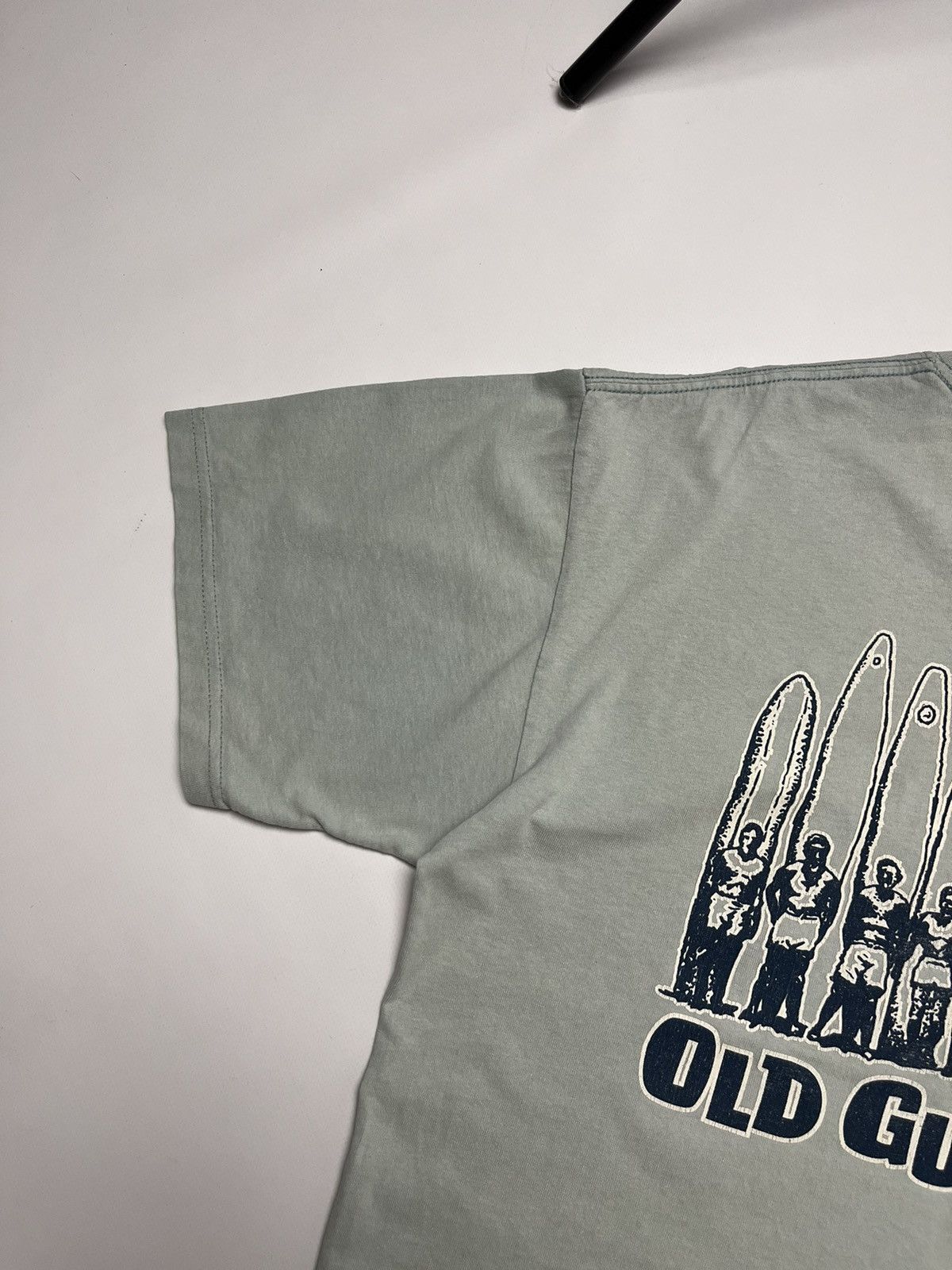 Quiksilver Vintage Old Guys Rule Surf Sun Faded tee Size US L / EU 52-54 / 3 - 11 Thumbnail
