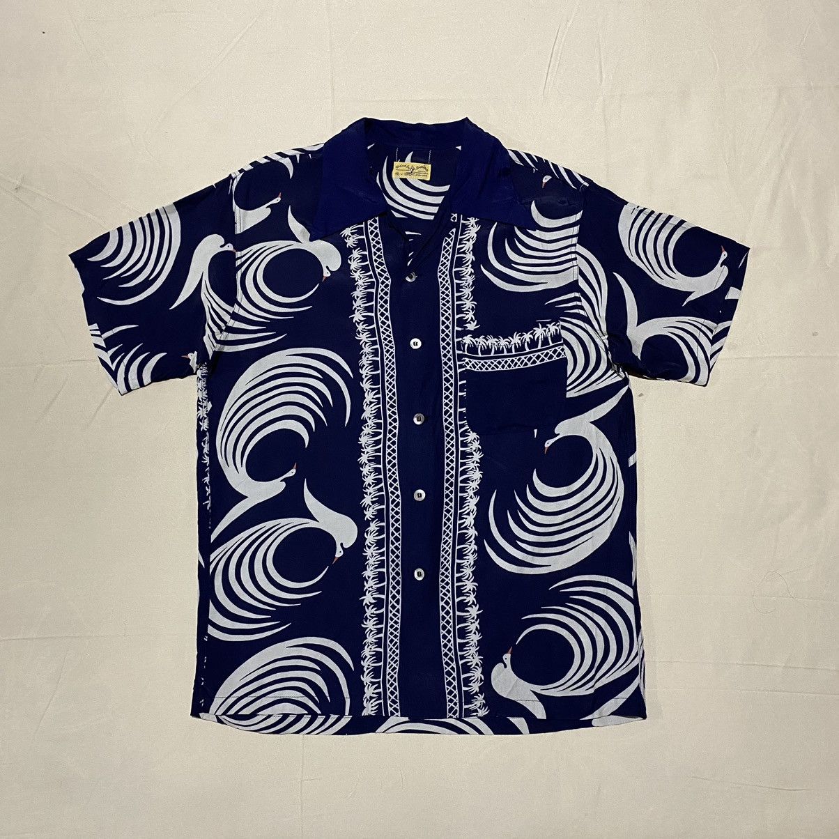 Sun Surf SUN SURF Aloha Palm Tree Crane Open Collar Shirt 100% Rayon Size US M / EU 48-50 / 2 - 1 Thumbnail