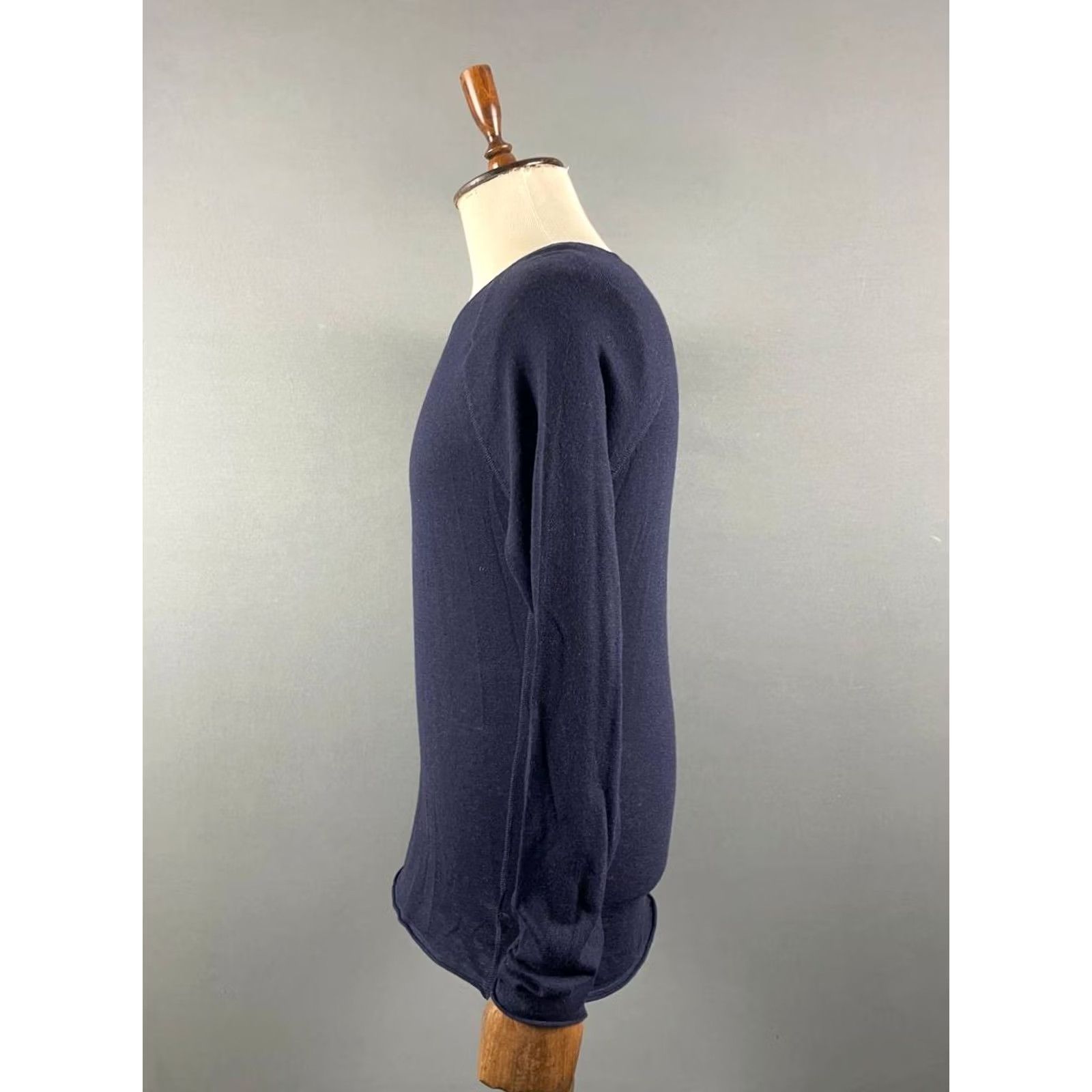 Zadig & Voltaire Zadig & Voltaire Mens T-Shirt L Navy Wool Long Sleeve Crew Neck Size US L / EU 52-54 / 3 - 6 Thumbnail
