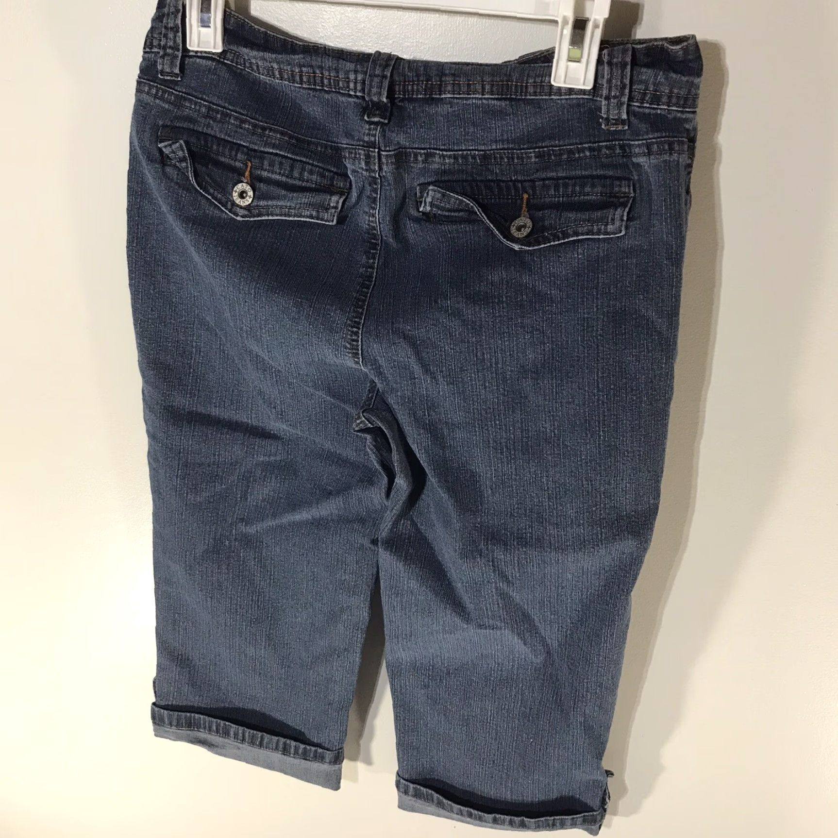 Vintage Cato Jeans Women 12 Mid Rise Cropped Denim Blue 5-Pocket Stretch Button Zip Size 34" / US 12 / IT 48 - 3 Thumbnail