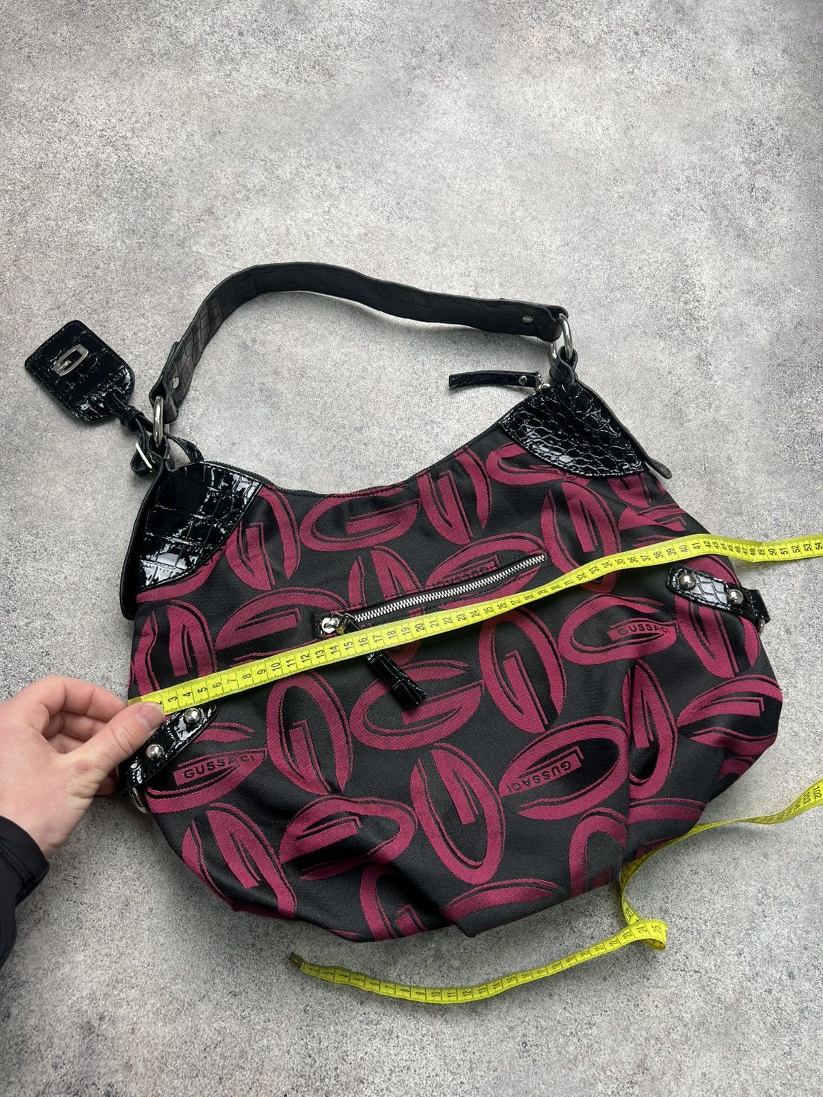 Guess × Vintage Gussaci vintage monogram bag Size ONE SIZE - 7 Thumbnail