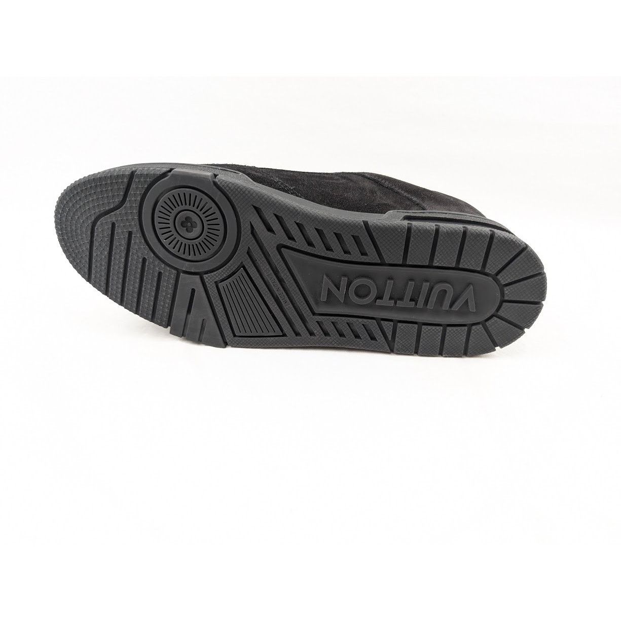 Louis Vuitton o1rshd1 Low-Top Sneakers in Black Size US 8 / EU 41 - 9 Thumbnail