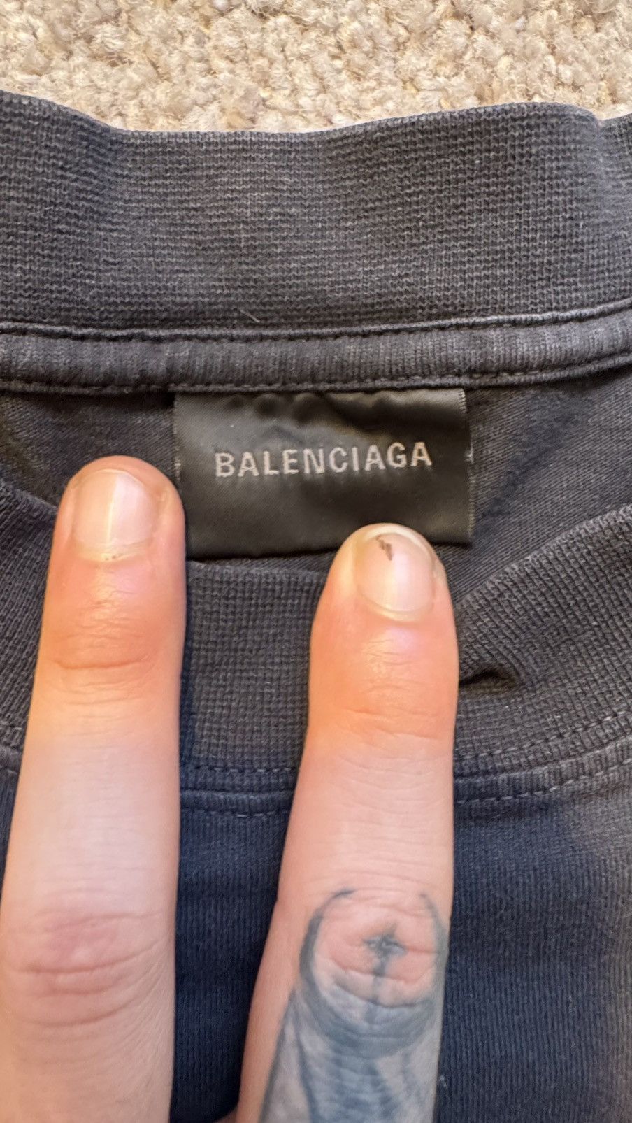 Balenciaga Balenciaga Men’s Cursive Medium Fit T-Shirt Size US XS / EU 42 / 0 - 3 Thumbnail