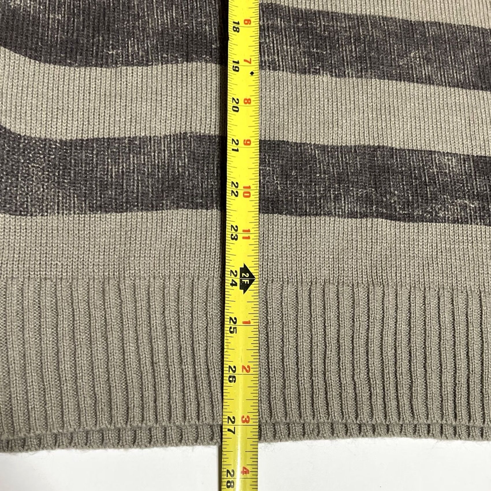 Vintage Harry Potter Azkaban Prisoner Sweater Grey Striped Size MEDIUM Womens Pullover Crew Neck Long Sleeve Knit Acrylic Size M / US 6-8 / IT 42-44 - 5 Thumbnail