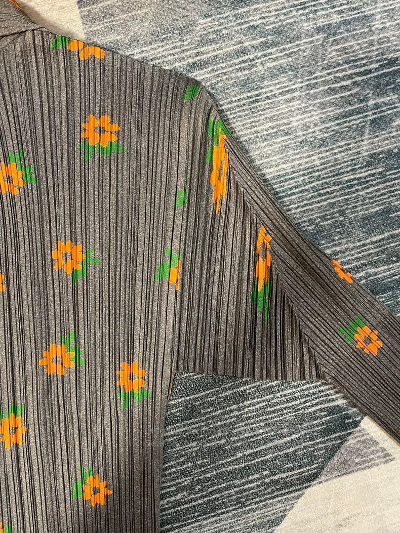 Issey Miyake Issey Miyake Floral Doll Collar Ruffle Shirt Size L / US 10 / IT 46 - 4 Thumbnail