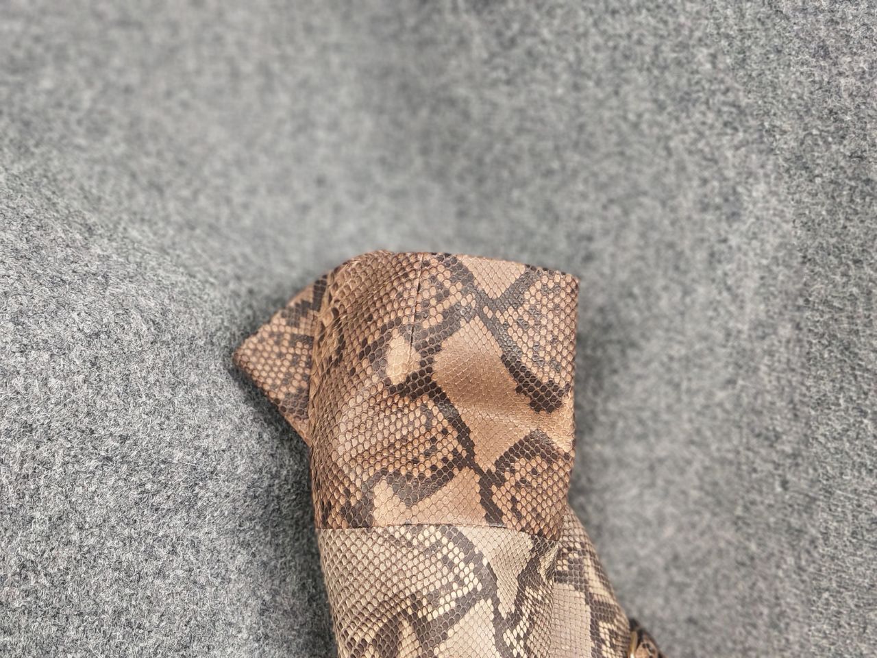 Gucci Gucci Authentic Python Snake Horsebit Knee Zip High Boots Size US 9.5 / IT 39.5 - 5 Thumbnail