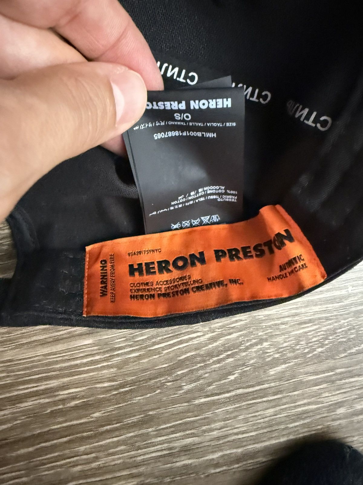 Heron Preston Heron Preston heaven or hell hat Size ONE SIZE - 2 Thumbnail