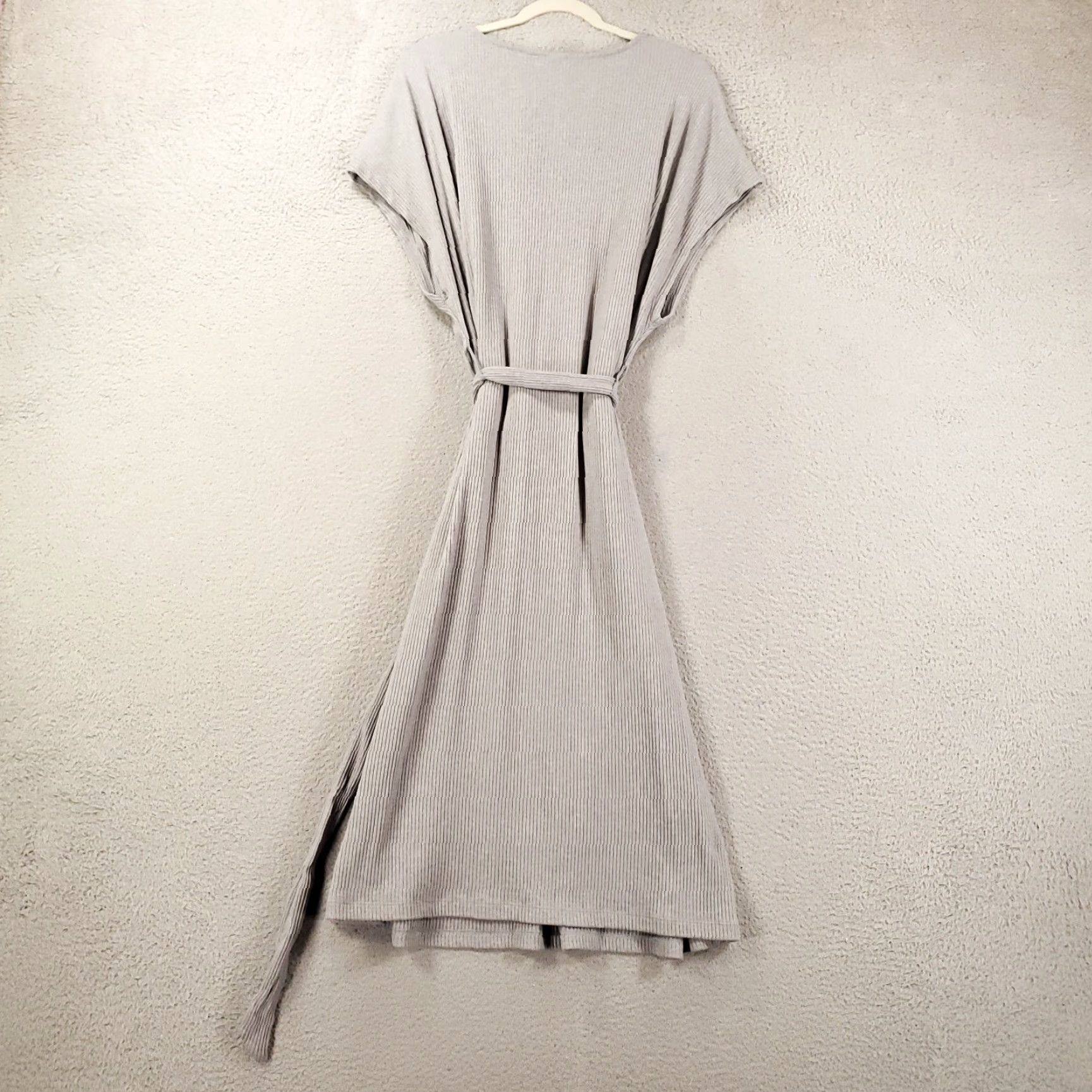 Old Navy Old Navy Belted Knit Midi Dress Womens Plus Size 2XL Gray Ribbed V-Neck Short Sleeve Shaped Shift Size XXL / US 16-18 / IT 52-54 - 7 Thumbnail