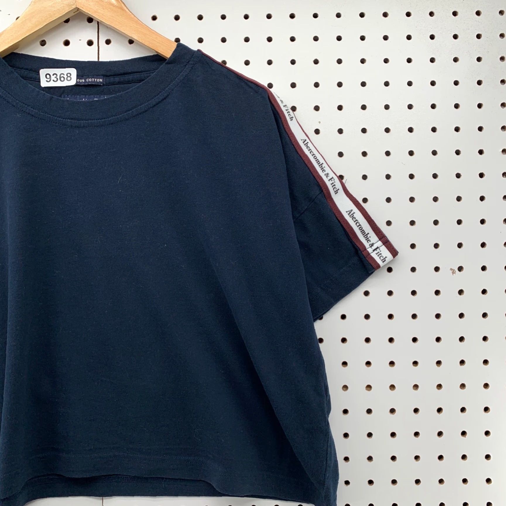 Abercrombie & Fitch Abercrombie & Fitch Crop Shirt Womens M Navy Blue Logo Short Sleeve Cropped Shirt Size M / US 6-8 / IT 42-44 - 2 Thumbnail