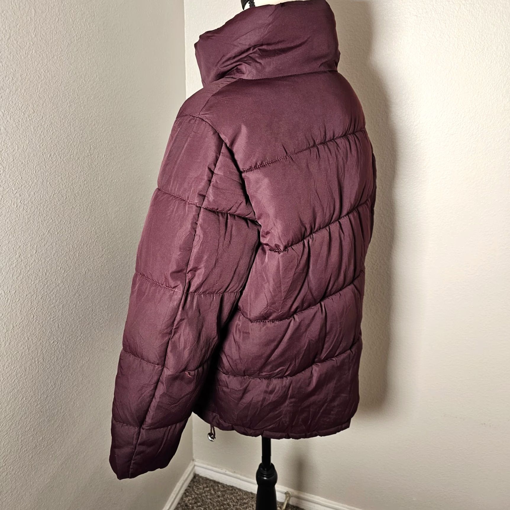 H&M H&M Jacket Women's Size S Padded Puffer Wine Red Winter Coat Streetwear Casual Warm Zip Size S / US 4 / IT 40 - 3 Thumbnail