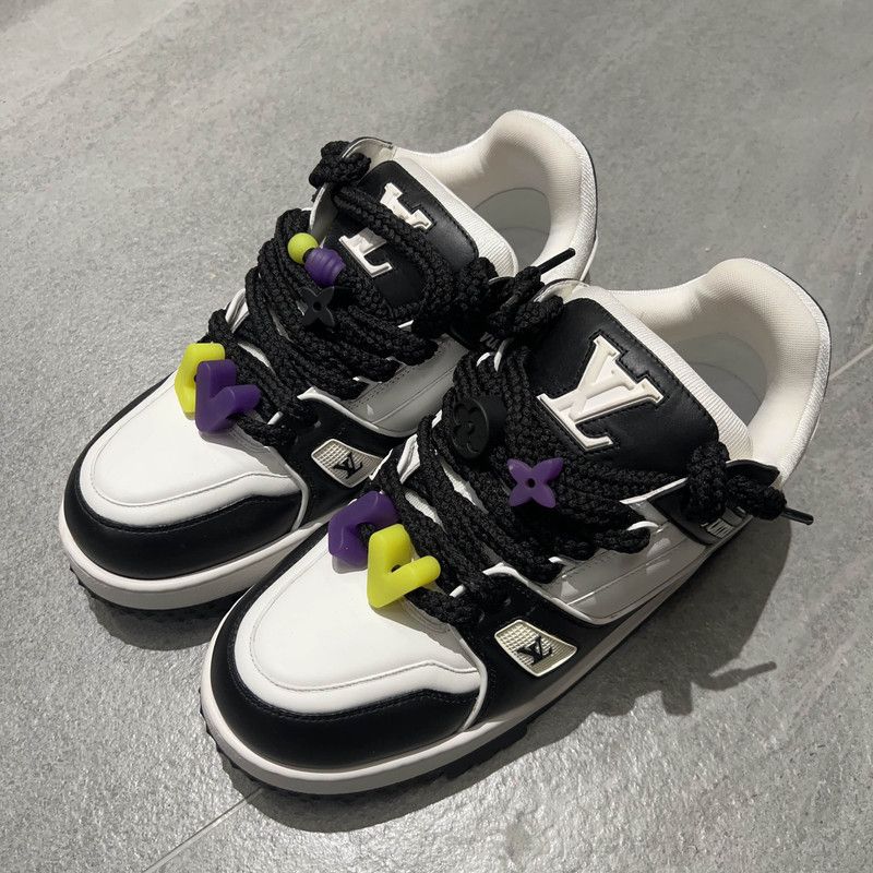 Louis Vuitton Louis Vuitton Trainer Maxi Low Top Sneakers 0079 Size US 9.5 / EU 42-43 - 1 Thumbnail