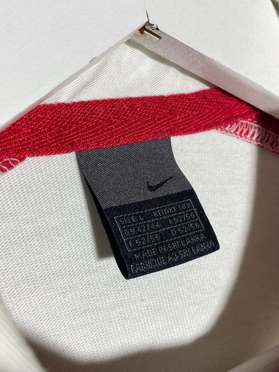 Nike Vintage Nike Rugby Shirt England White Size US L / EU 52-54 / 3 - 11 Thumbnail