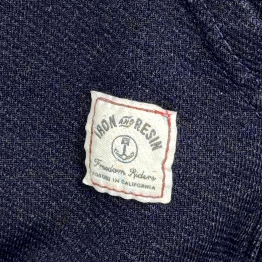 Vintage Iron and Resin Sweater Shirt Adult MEDIUM Blue Pullover Hooded Sweatshirt USA Size US M / EU 48-50 / 2 - 5 Thumbnail