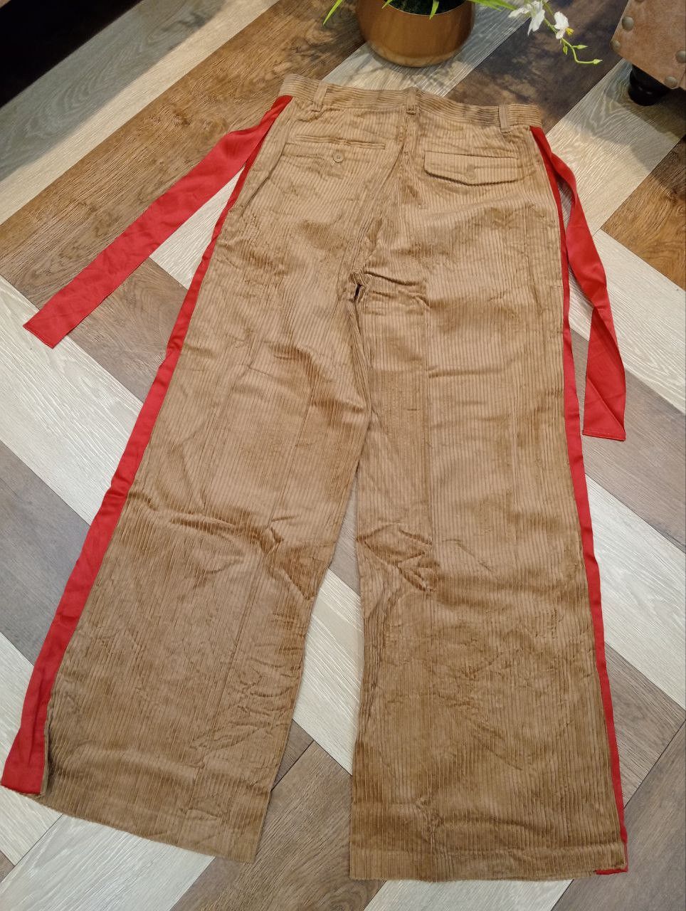 GU × Undercover GU X UNDERCOVER WIDE LEG CORDUROY PANTS - SIZE L Size US 31 - 9 Thumbnail