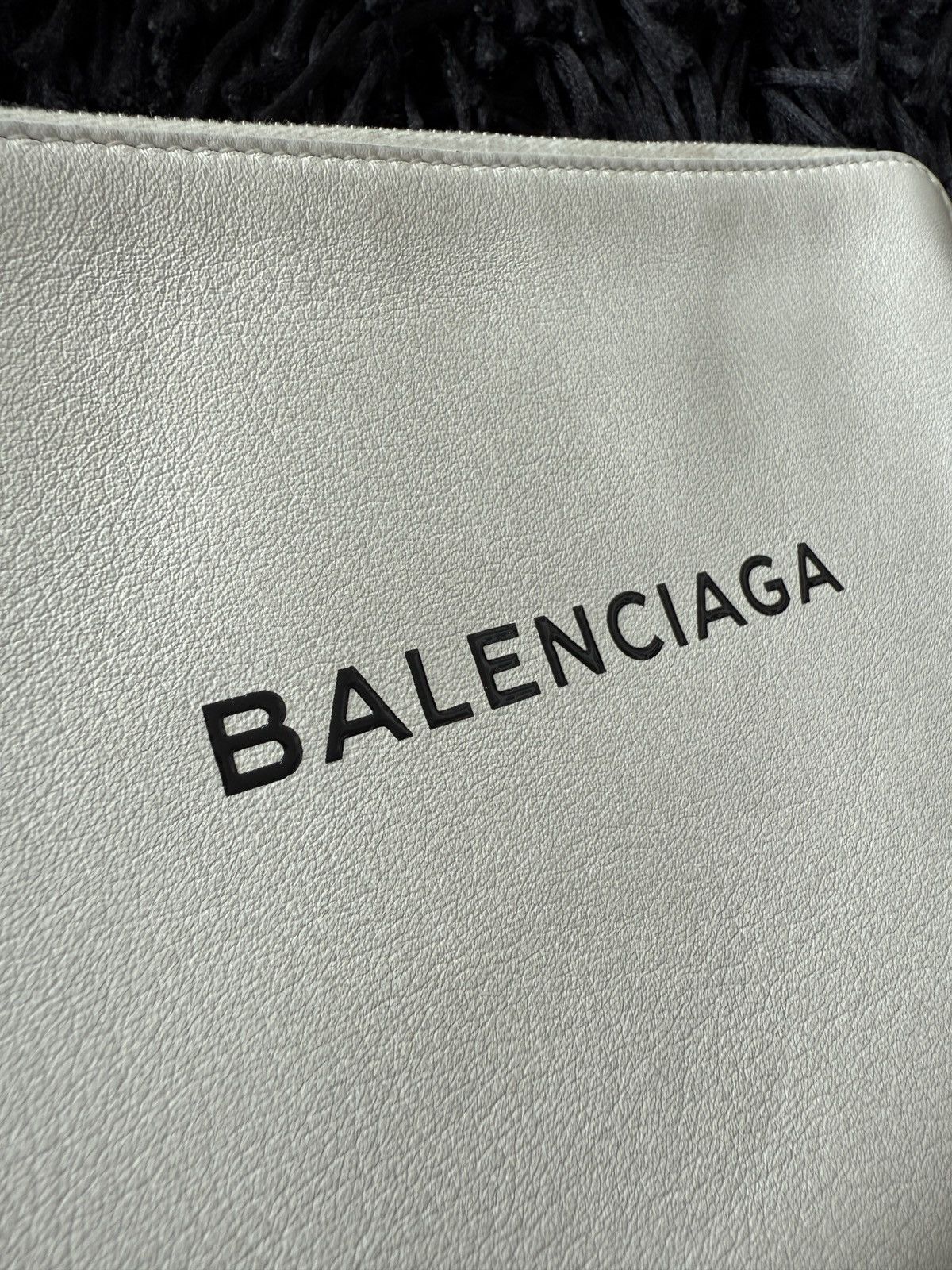 Balenciaga Balenciaga Pouch Size ONE SIZE - 4 Thumbnail