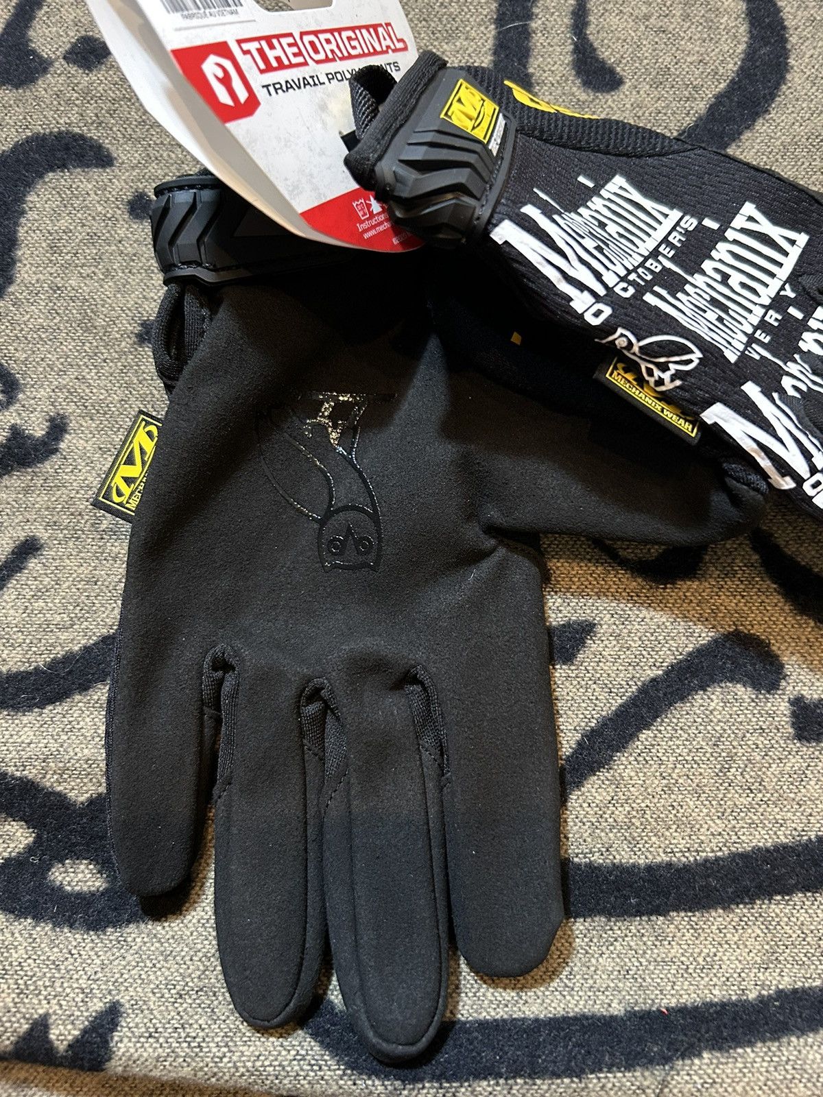 October's Very Own OVO x Mechanix Glove 1st OG Size ONE SIZE - 4 Thumbnail