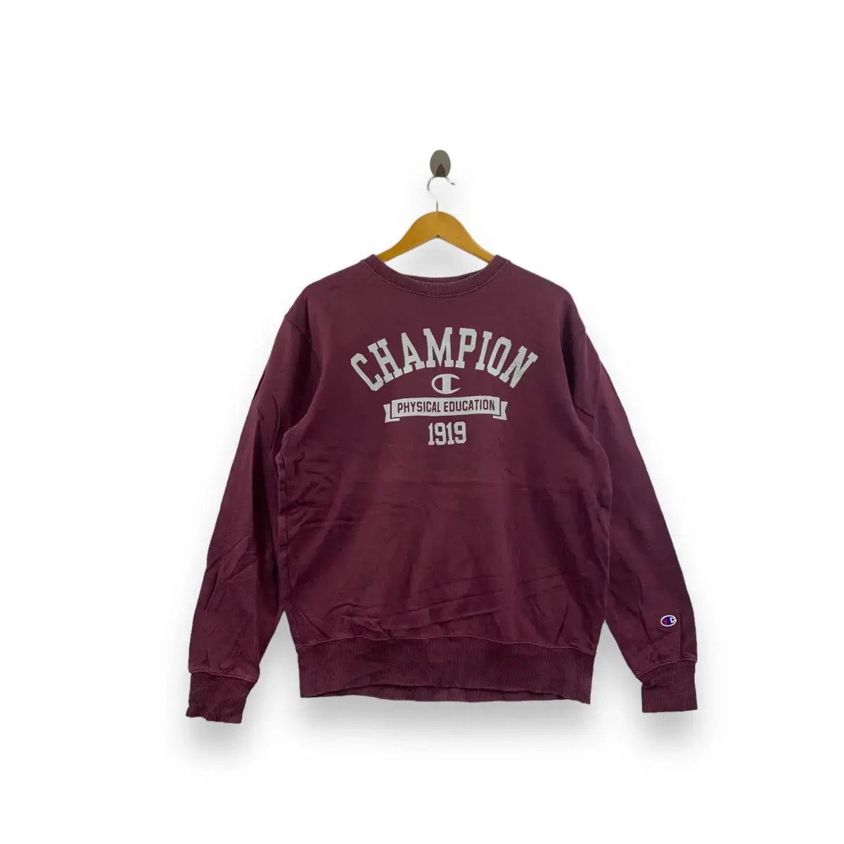 Other Vintage CHAMPION PHYSICAL EDUCATION 1919 Sweatshirt Size L / US 10 / IT 46 - 1 Thumbnail