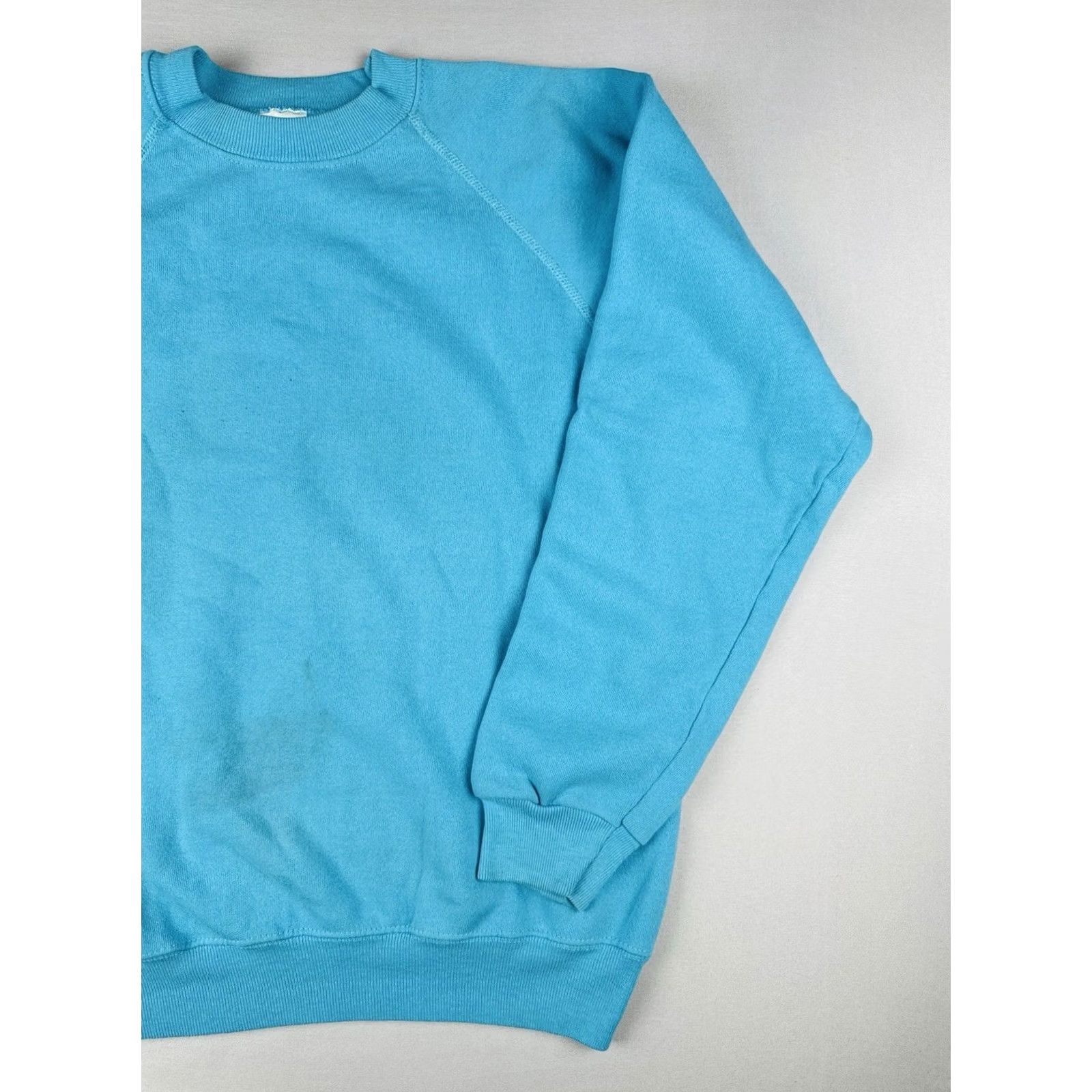 Hanes VINTAGE Hanes Sweatshirt Crewneck Teal Blue 90s USA Large Mens Blank Size US L / EU 52-54 / 3 - 4 Thumbnail