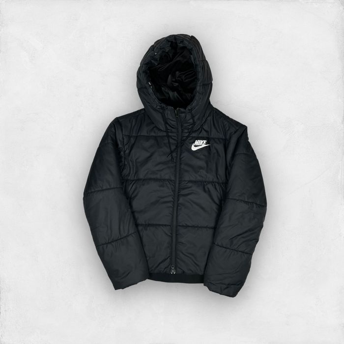 ladies nike long puffer jacket