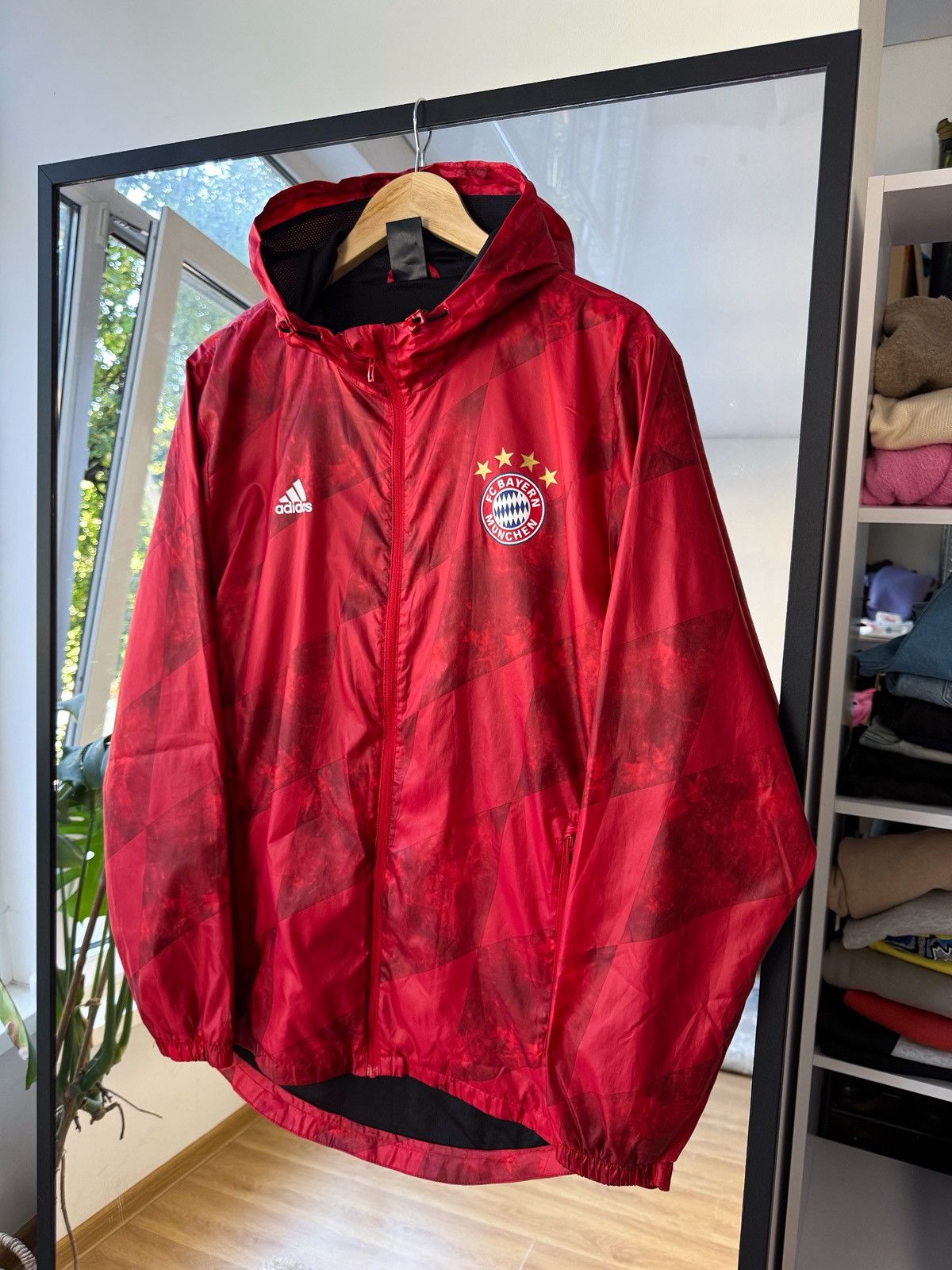 Adidas Adidas x FC Bayern Munchen light jacket size M Size US M / EU 48-50 / 2 - 1 Thumbnail