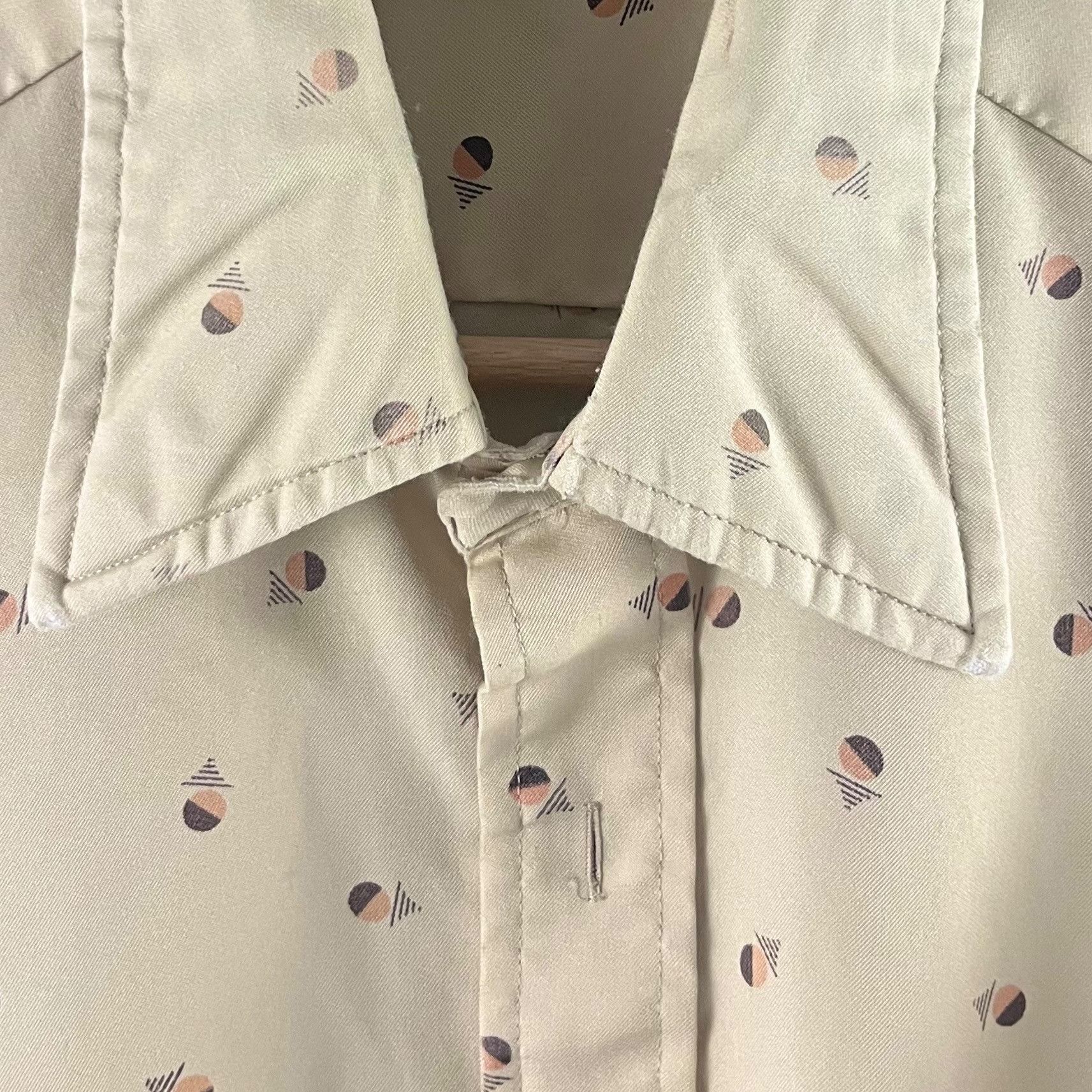 Vintage Vintage 60’s Art geometric button shirt Size US L / EU 52-54 / 3 - 4 Thumbnail