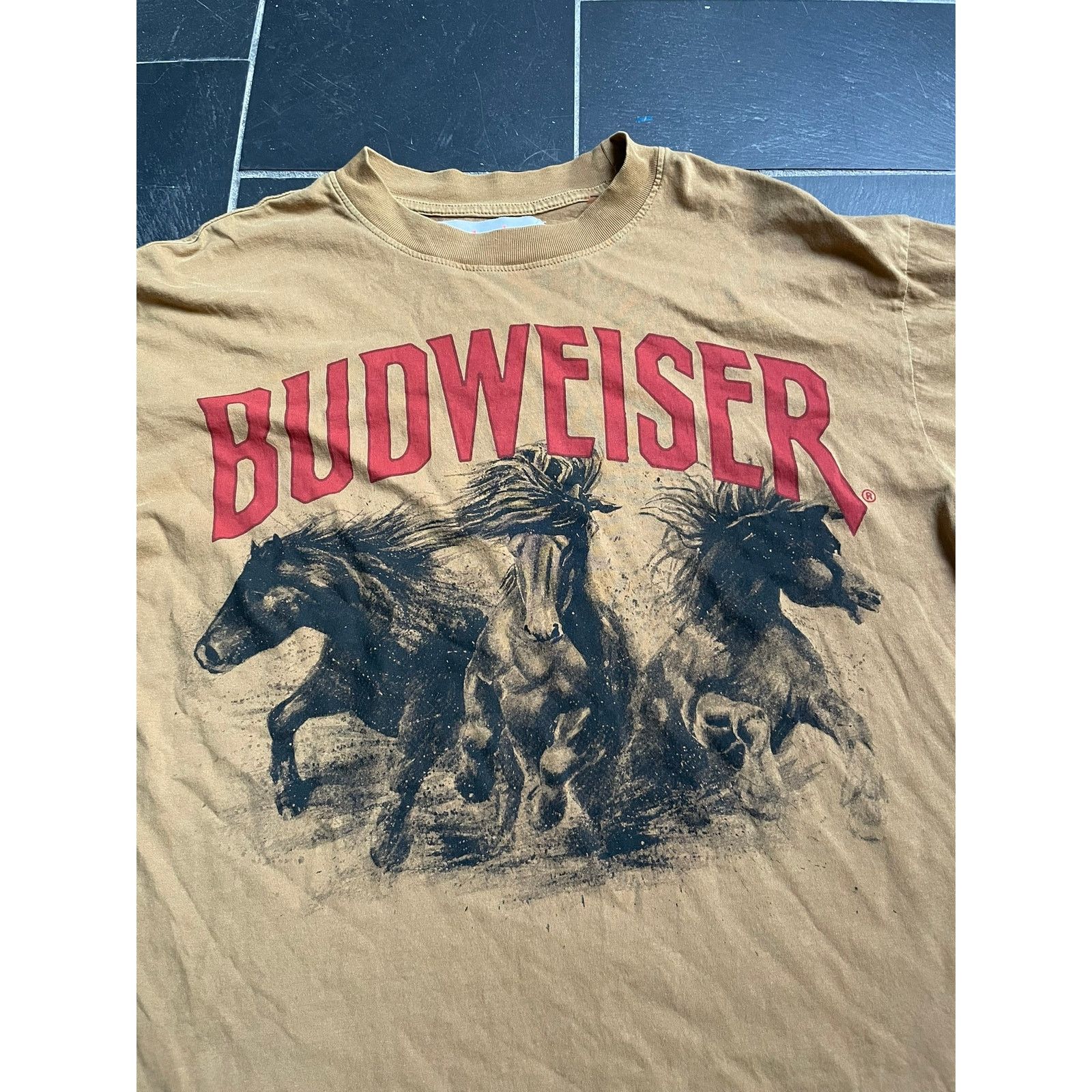 Budweiser Budweiser Horses Mens Tshirt Size M Size US M / EU 48-50 / 2 - 2 Thumbnail