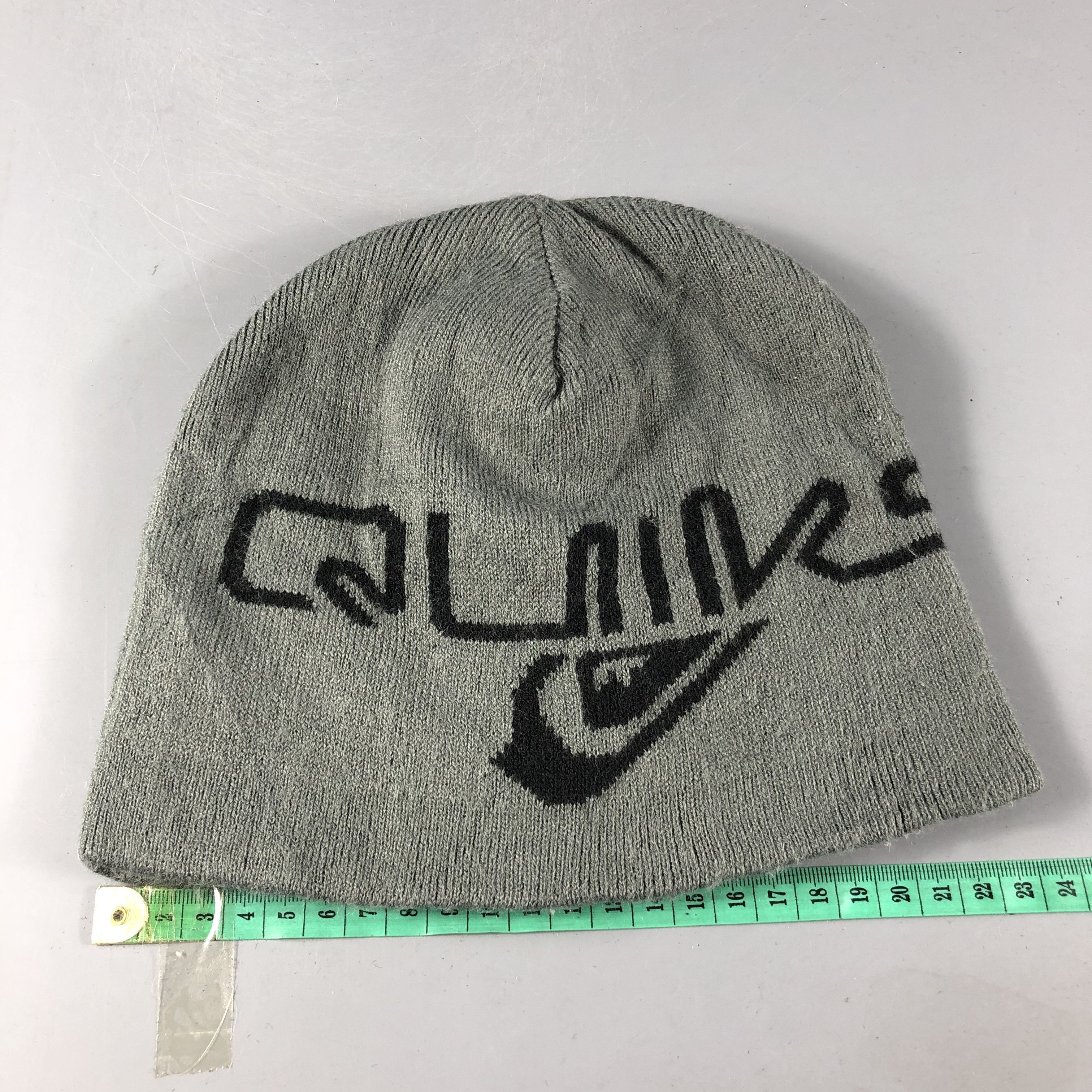 Quiksilver Quiksilver Sport Beanie Snowcap Snow Hat B540 Size ONE SIZE - 3 Thumbnail