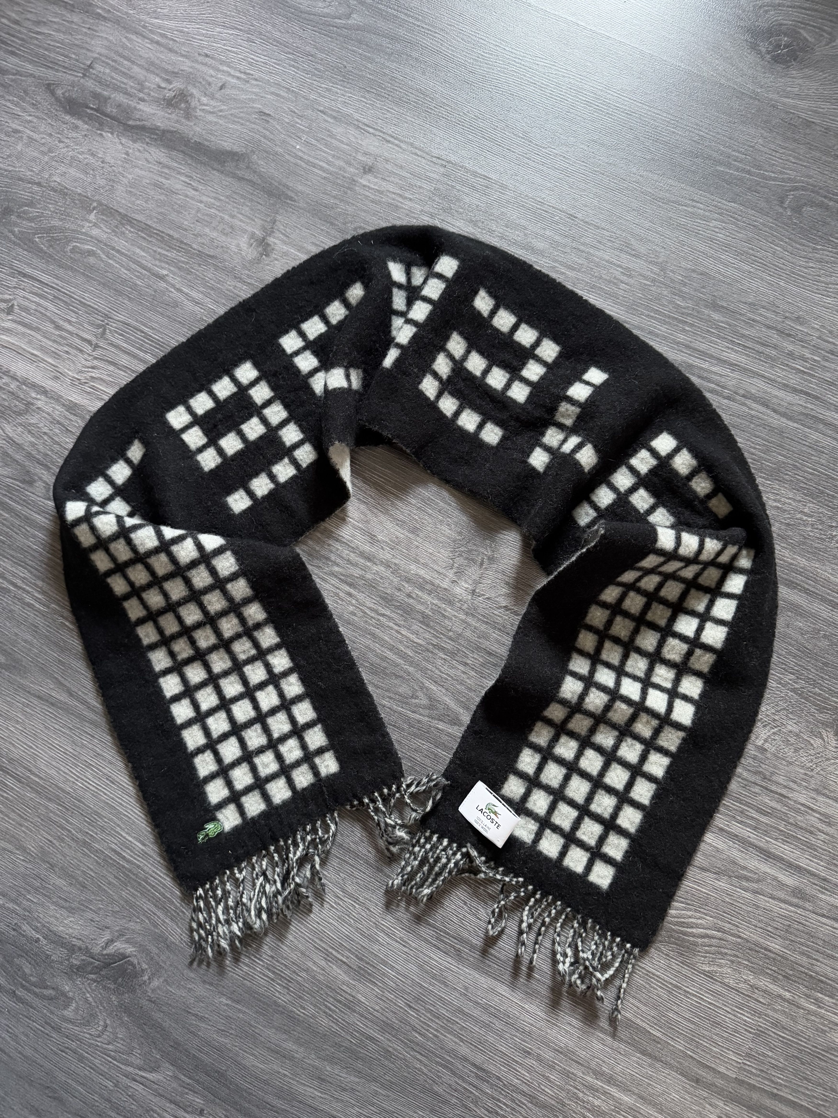 Lacoste Vintage Lacoste Logo Wool Scarf Black/White Size ONE SIZE - 2 Thumbnail