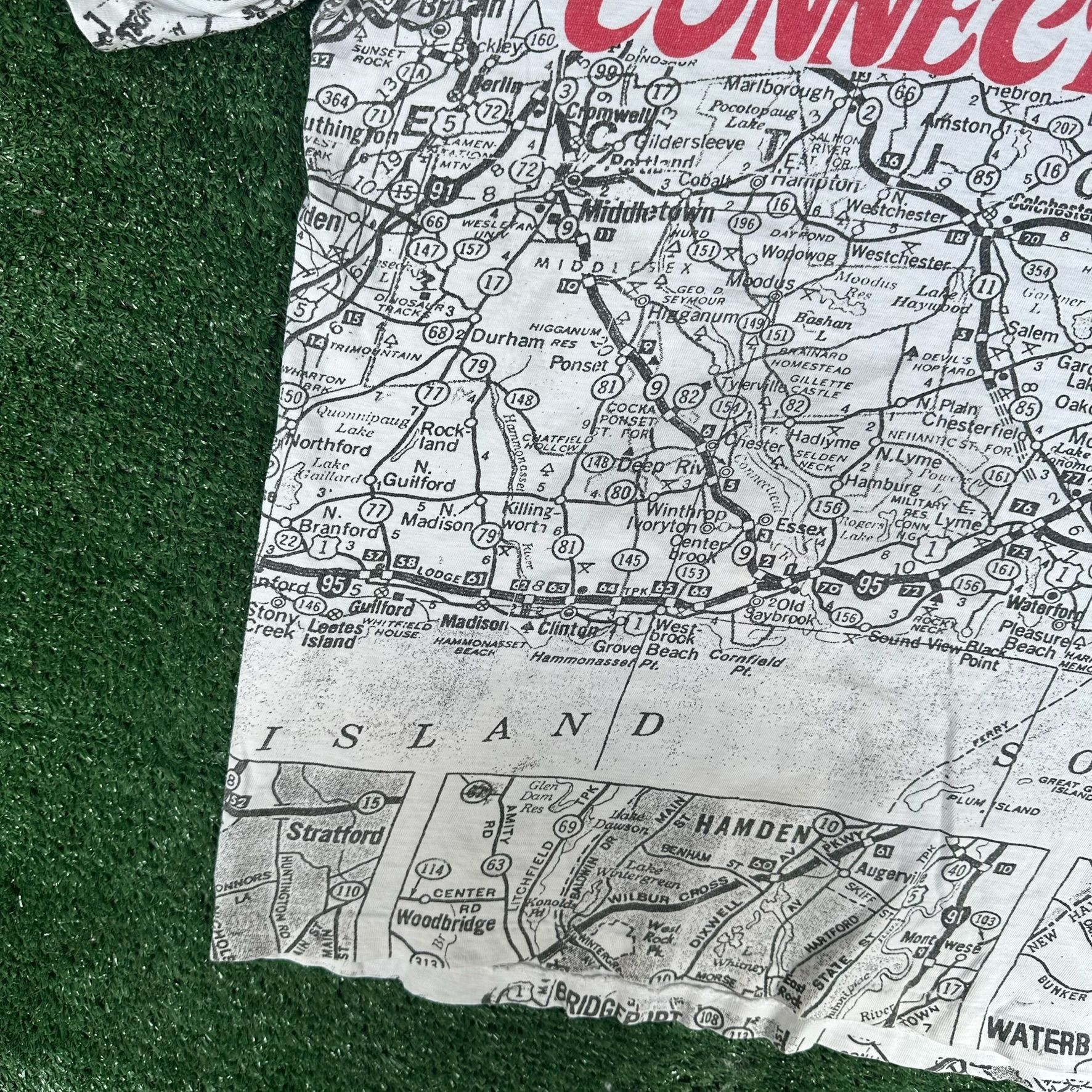 Vintage Vintage 90s Connecticut Road Map AOP T-Shirt White L Single Size US L / EU 52-54 / 3 - 5 Thumbnail