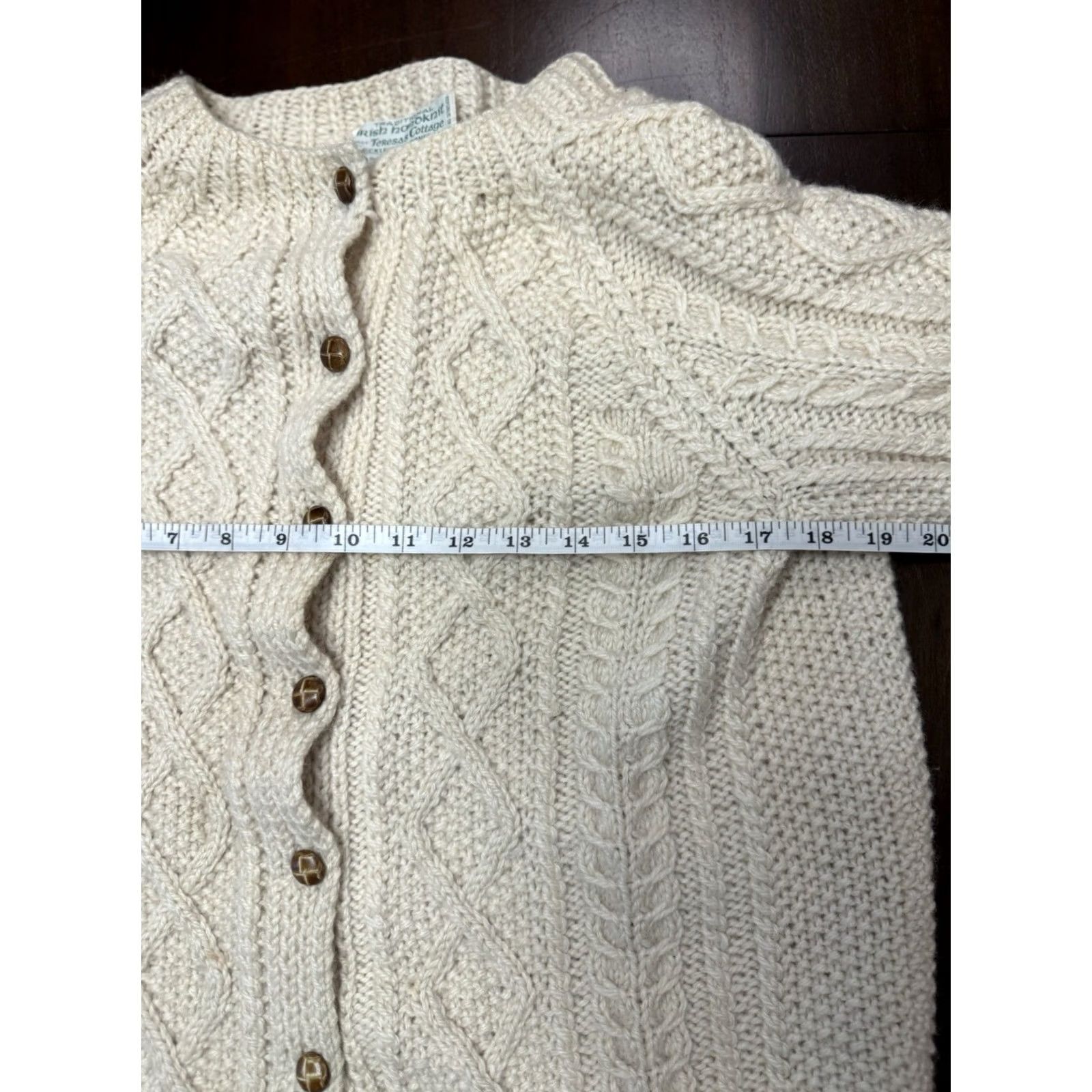 CO Bruckless Co Donegal Cardigan Shirt Women S Cream Wool Knit Raglan Crew Neck Cable Knit Button Ireland Vintage Nature Outdoor 90s Size S / US 4 / IT 40 - 6 Thumbnail