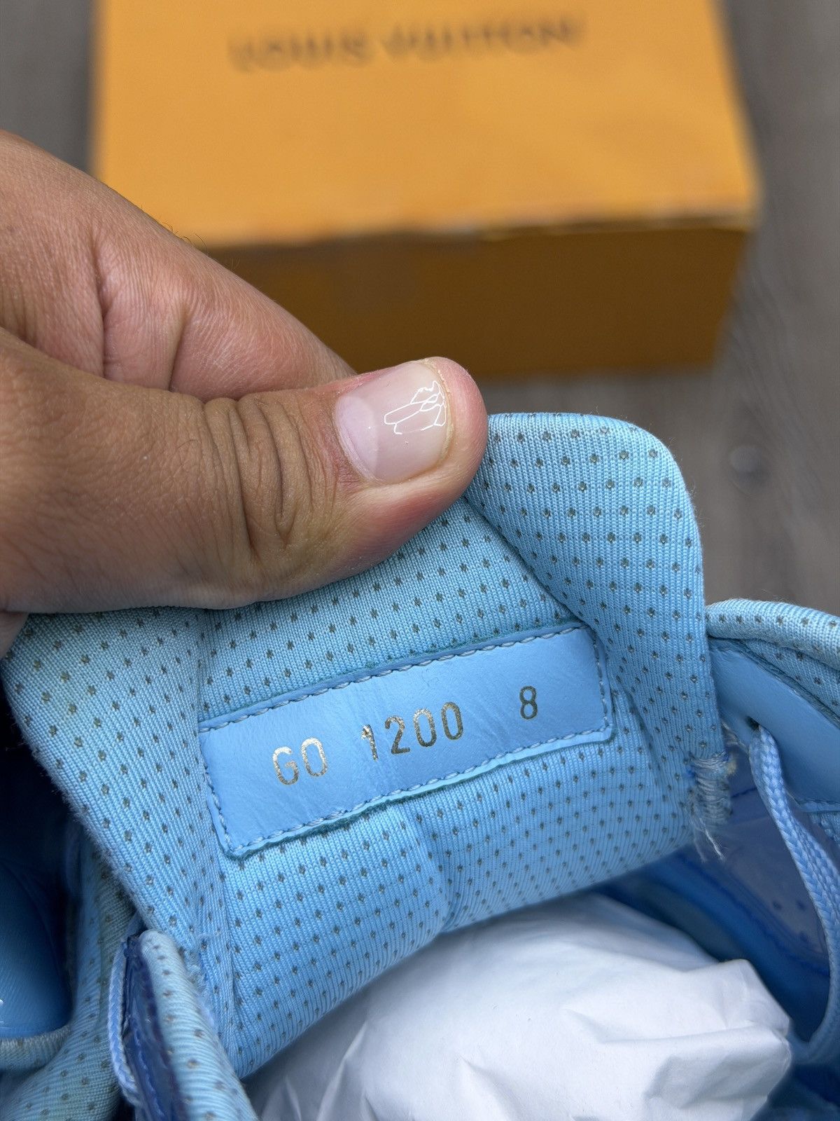 Louis Vuitton Louis Vuitton Trainer Transparent Blue Size US 8 / EU 41 - 6 Thumbnail