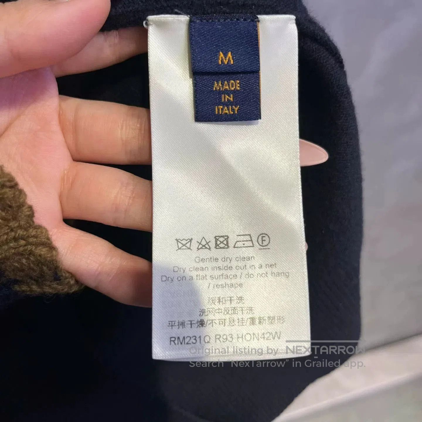 Louis Vuitton Louis Vuitton Dark Blue Full-Logo Sweater. Size US M / EU 48-50 / 2 - 3 Thumbnail