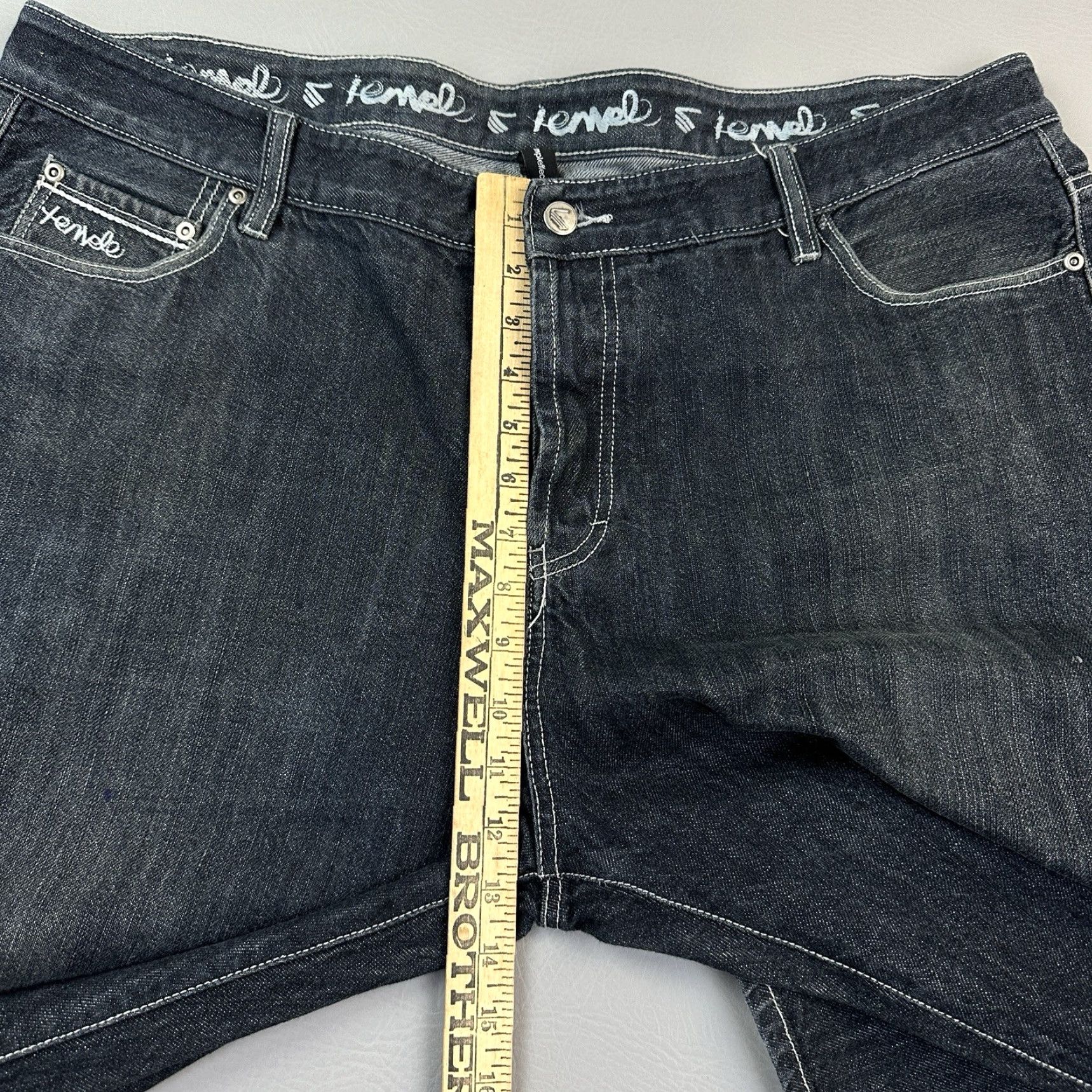 Templa VINTAGE Temple Jeans Mens 40x34 Dark Wash Wide Leg Baggy Hip Hop Button Fly Y2K Jeans Size US 40 / EU 56 - 5 Thumbnail