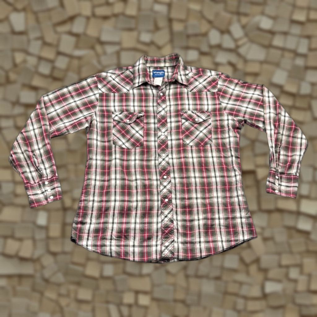 Wrangler VINTAGE Wrangler Western Shirt Adult LARGE Red Plaid Pearl Snap 90s Cowboy Shirt Mens Size US L / EU 52-54 / 3 - 1 Thumbnail