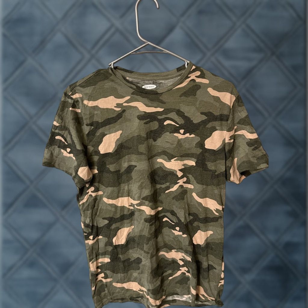 Old Navy Old Navy Men’s Camouflage Short Sleeve T-Shirt – Green, Size S, Crew Neck, Cotton Knit, Regular Fit Size US S / EU 44-46 / 1 - 1 Thumbnail