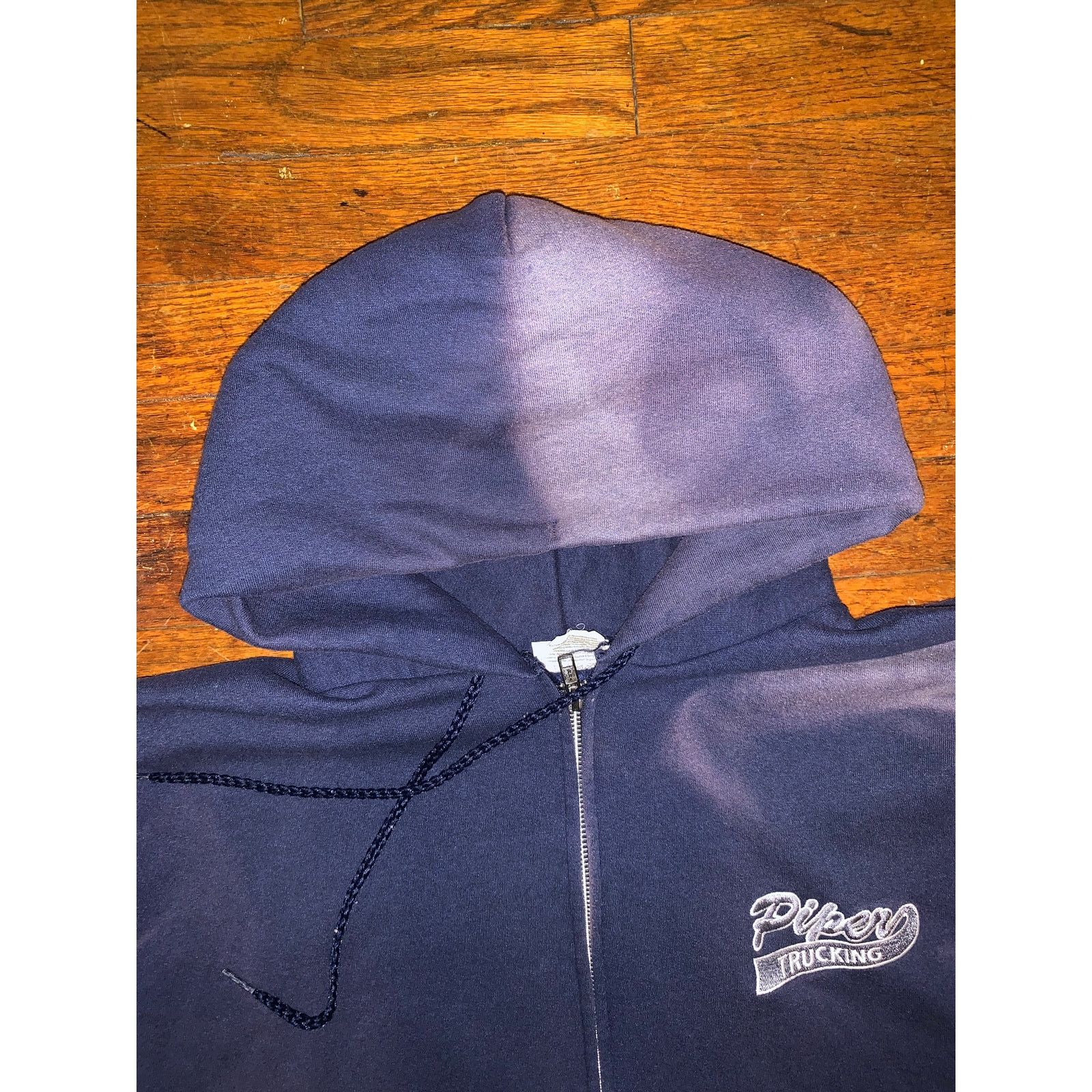 Port & Company × Vintage Distressed Sun Faded Piper Trucking Zip Hoodie Navy Blue 3XL Size US XXL / EU 58 / 5 - 7 Thumbnail