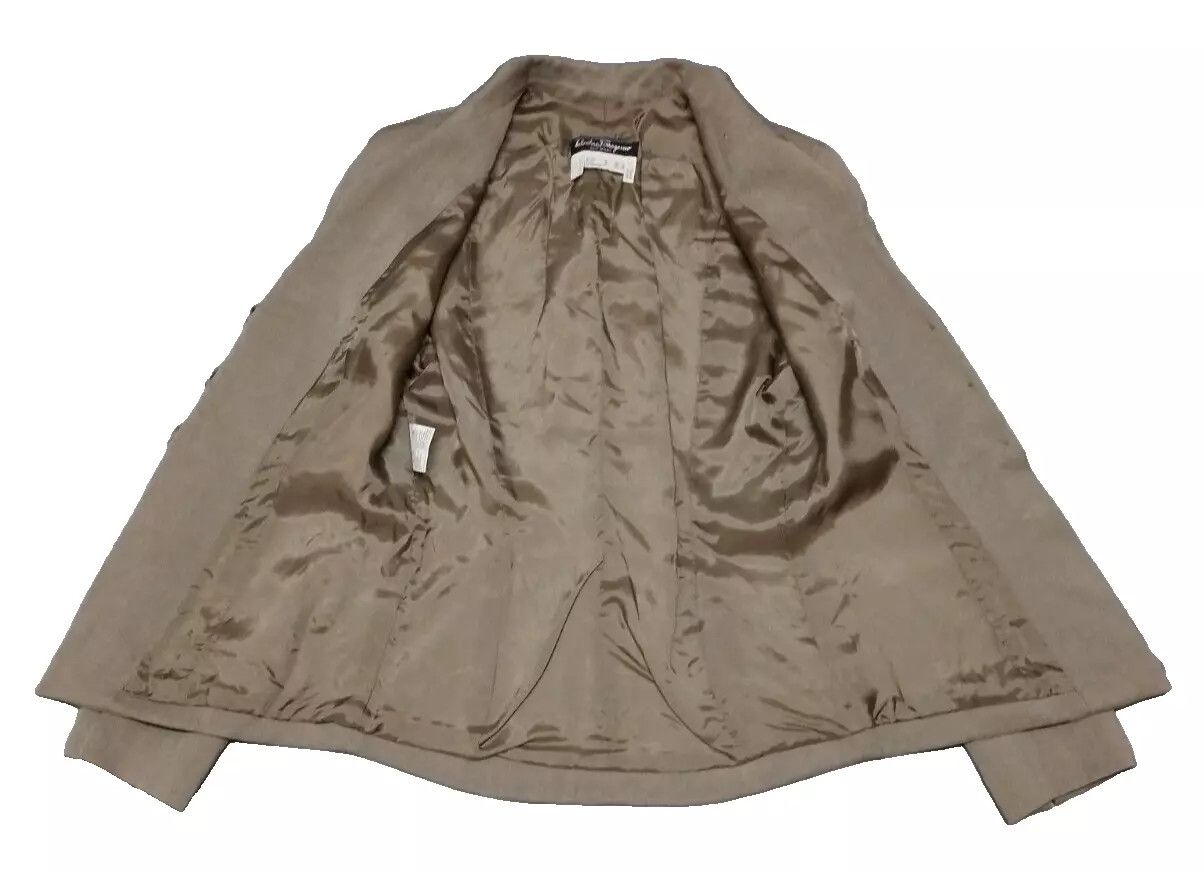 Salvatore Ferragamo SALVATORE FERRAGAMO Women Long Sleeve Vtg Tan Jacket Size M / US 6-8 / IT 42-44 - 9 Thumbnail