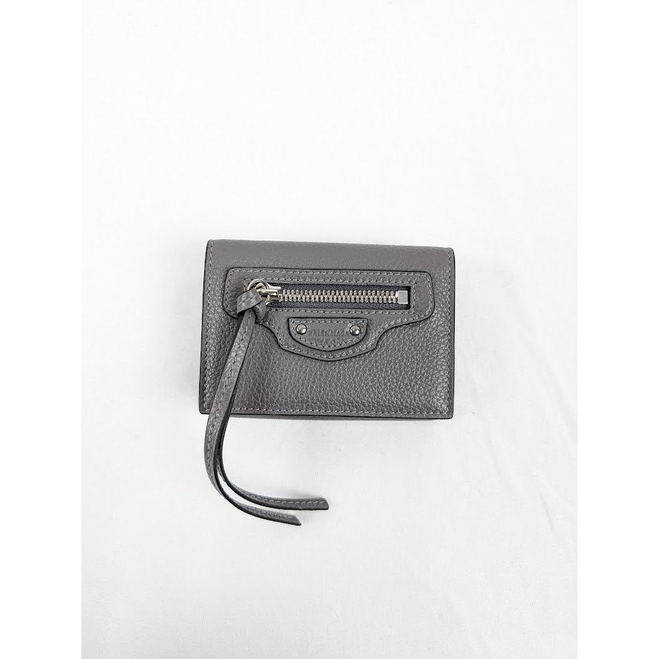 Balenciaga o1rshd1 Size: OS/ Tri-Fold Mini New Classic Wallet Dark Grey Size ONE SIZE - 2 Thumbnail