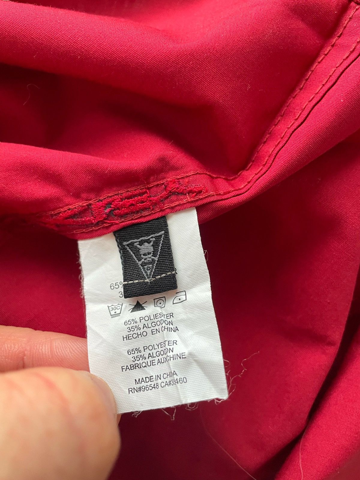 Oakley Oakley Men Basic Red Shirt Small Metal Logo Size L Gorpcore Size US L / EU 52-54 / 3 - 10 Thumbnail