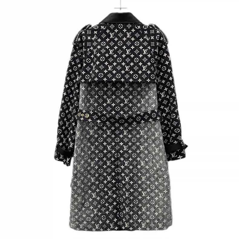 Louis Vuitton Louis Vuitton 23 black logo full print cotton lapel long s Size XS / US 0-2 / IT 36-38 - 2 Thumbnail