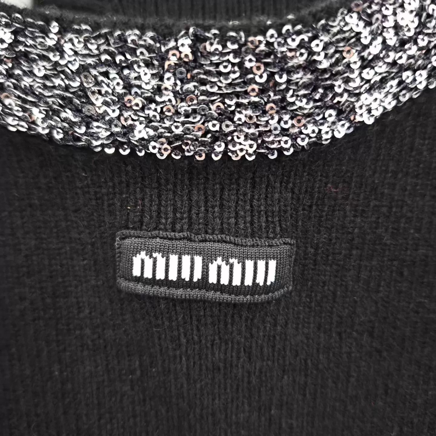 Miu Miu Miu Miu Women's Classic Logo Sequin Knit Vest 40/99 Size S / US 4 / IT 40 - 4 Thumbnail
