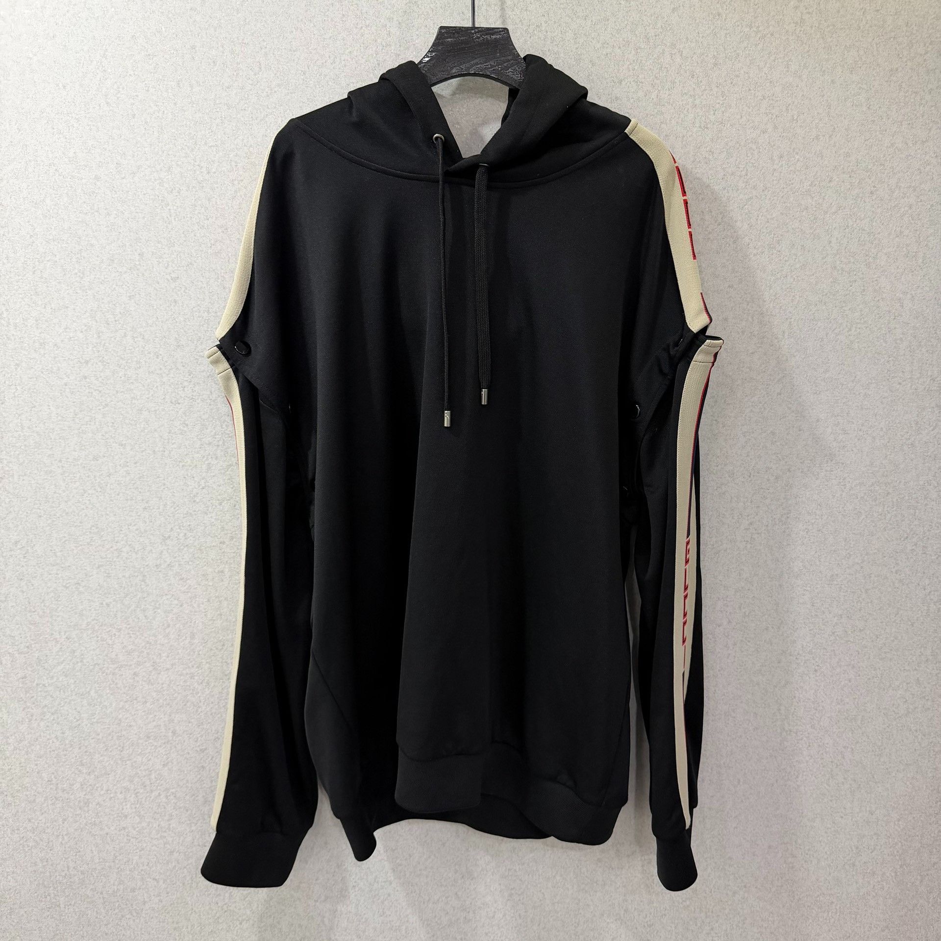 Gucci Gucci Patchwork Hoodie xl Men Size US XL / EU 56 / 4 - 1 Thumbnail