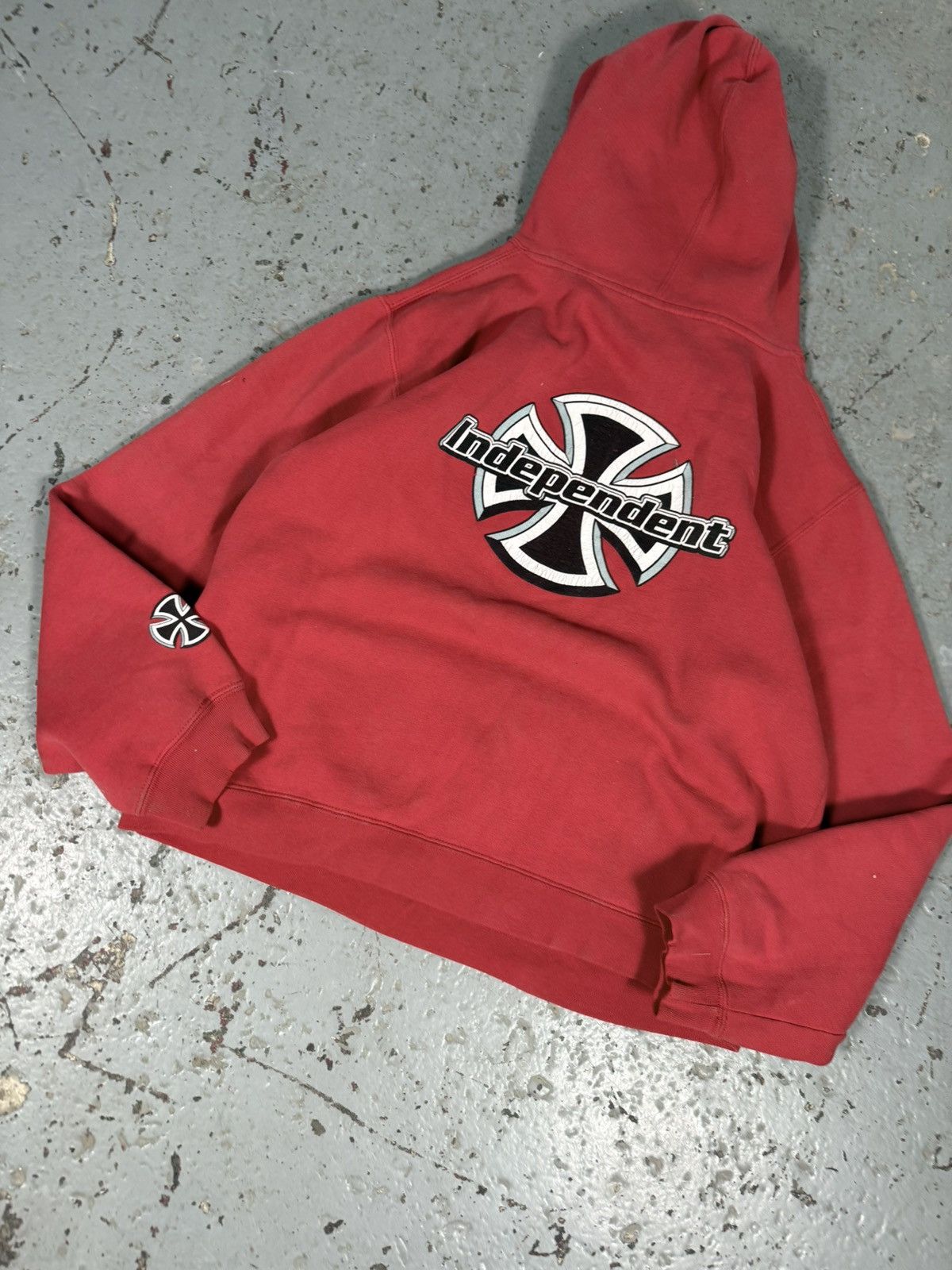 Independent Truck Co. Vintage Sun faded Distressed Independent Trucks Hoodie Size US M / EU 48-50 / 2 - 2 Thumbnail