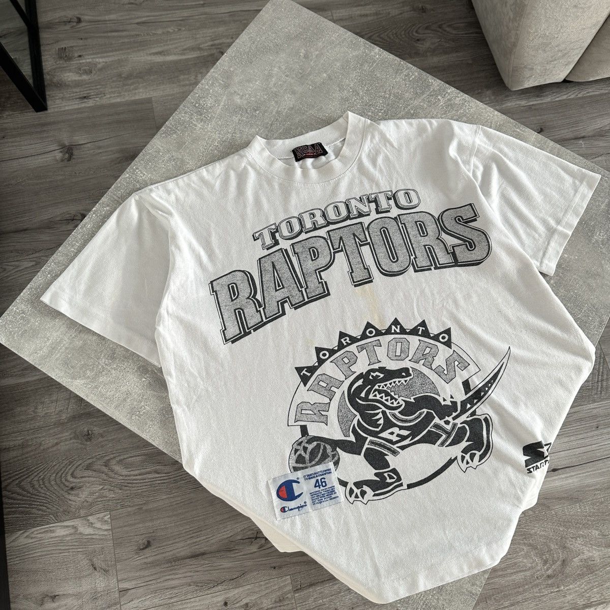 NBA Vintage 90s Toronto Raptors NBA Starter Champion tee y2k og Size US M / EU 48-50 / 2 - 3 Thumbnail