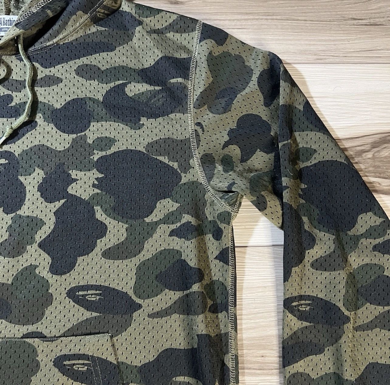 Bape Bape Camo Mesh Pullover Hoodie Size US XL / EU 56 / 4 - 2 Thumbnail