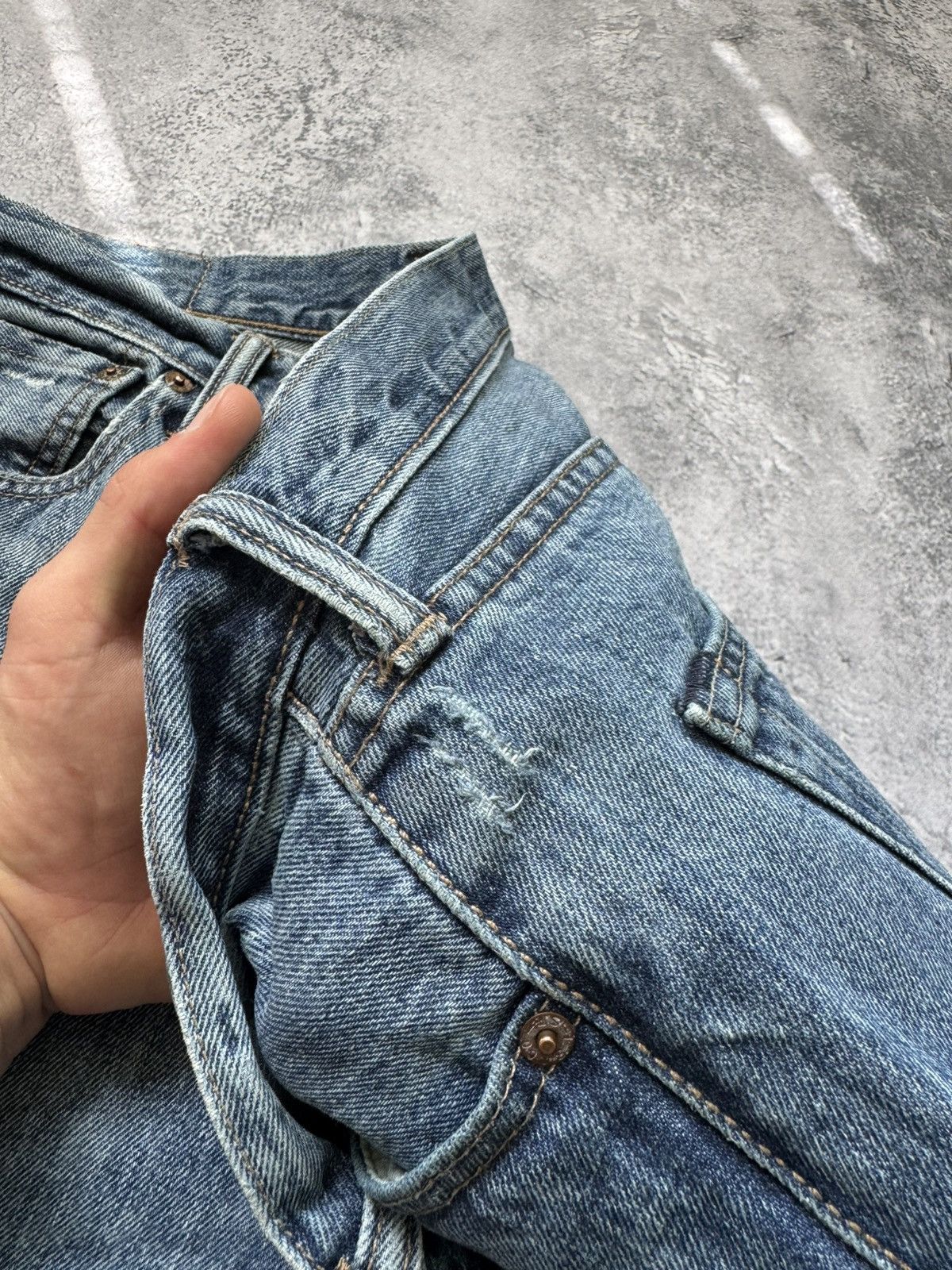 Levi's × Vintage Vintage Levi’s 501 Faded Blue Jeans 34x30 Size US 34 / EU 50 - 11 Thumbnail